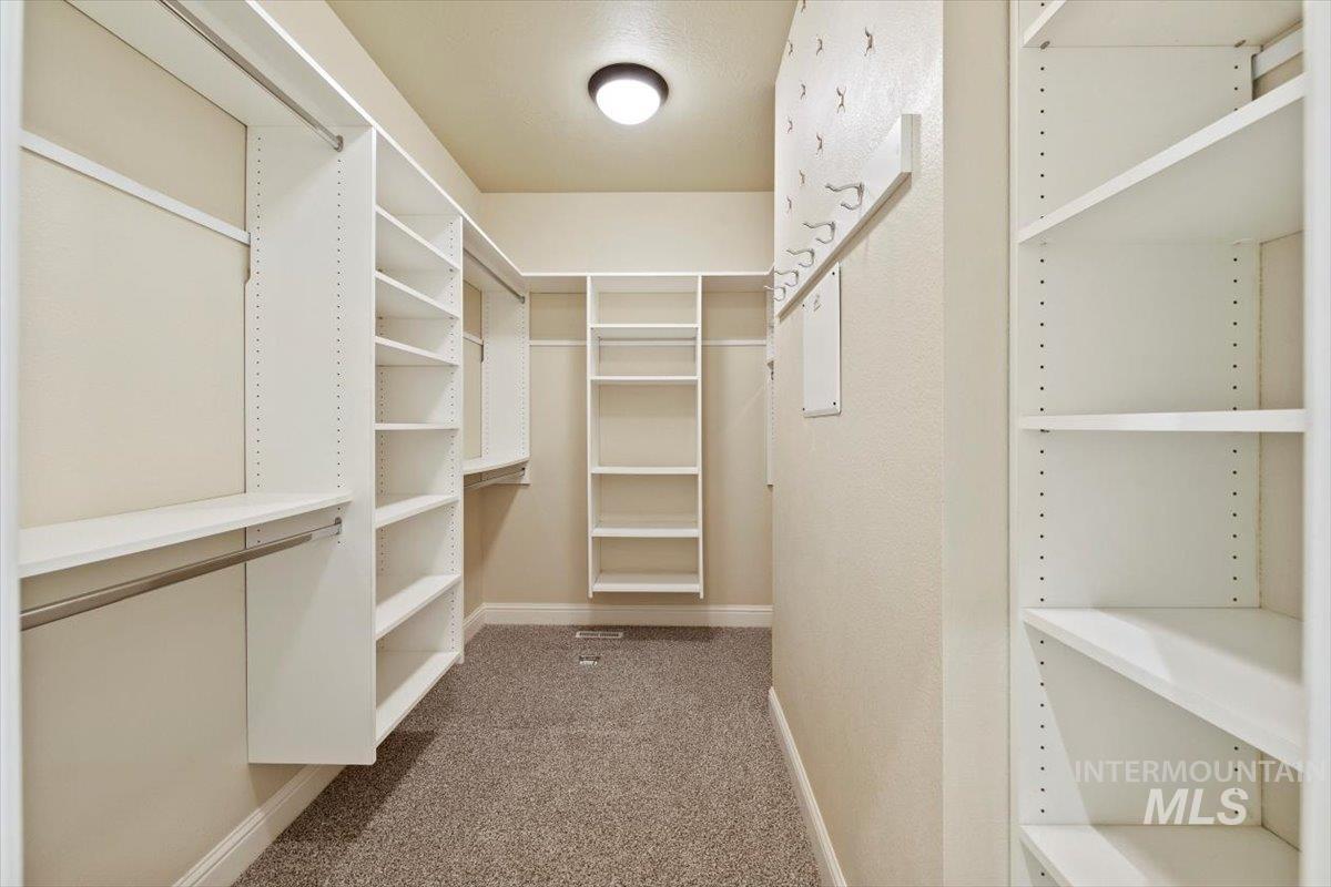 1751 W Salerno St, Meridian, Idaho 83646-5097, 3 Bedrooms, 2.5 Bathrooms, Residential For Sale, Price $690,000,MLS 98959081