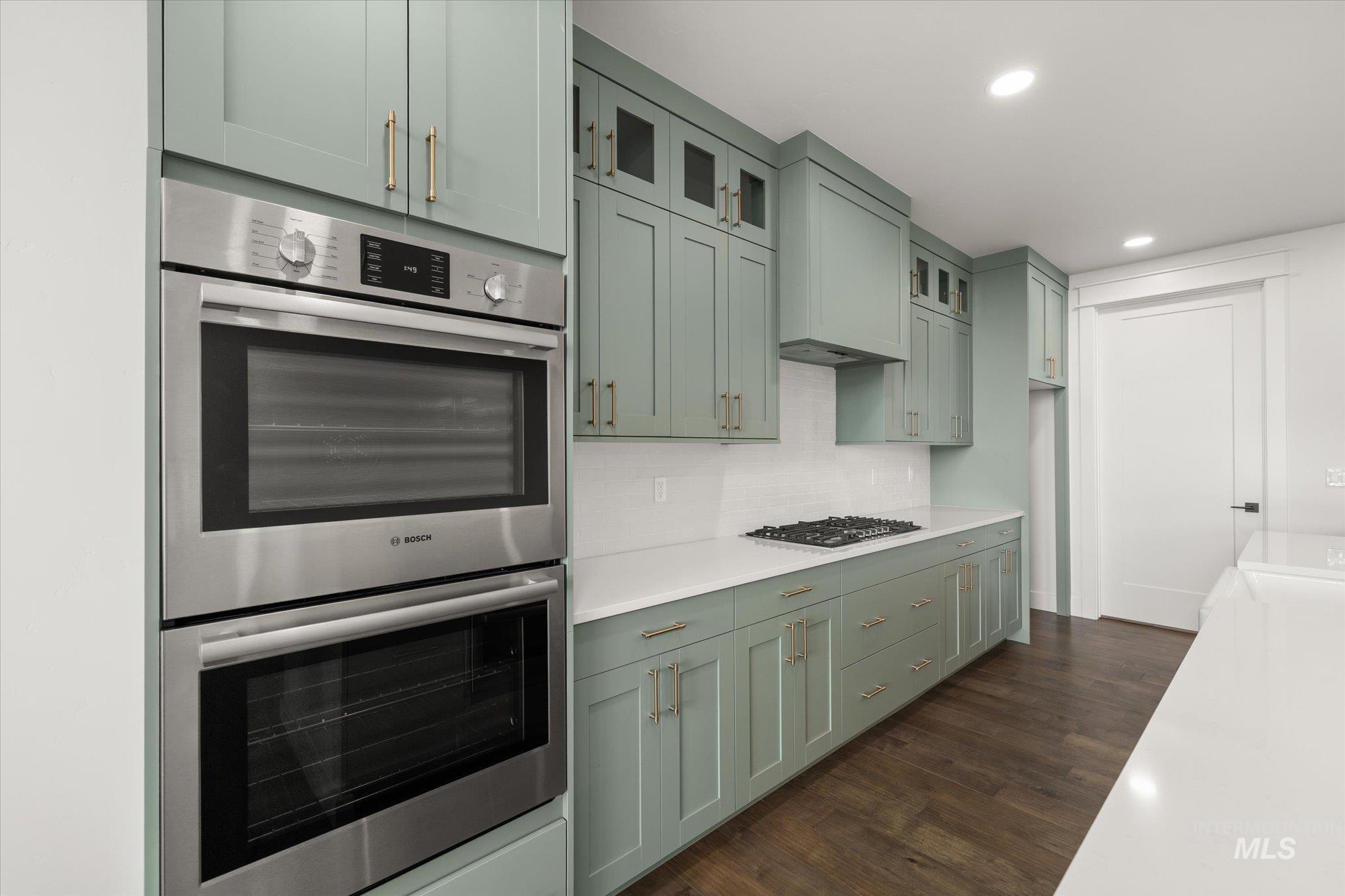 7125 E Osprey Estates Drive, Nampa, Idaho 83686, 4 Bedrooms, 2.5 Bathrooms, Residential For Sale, Price $999,995,MLS 98959097