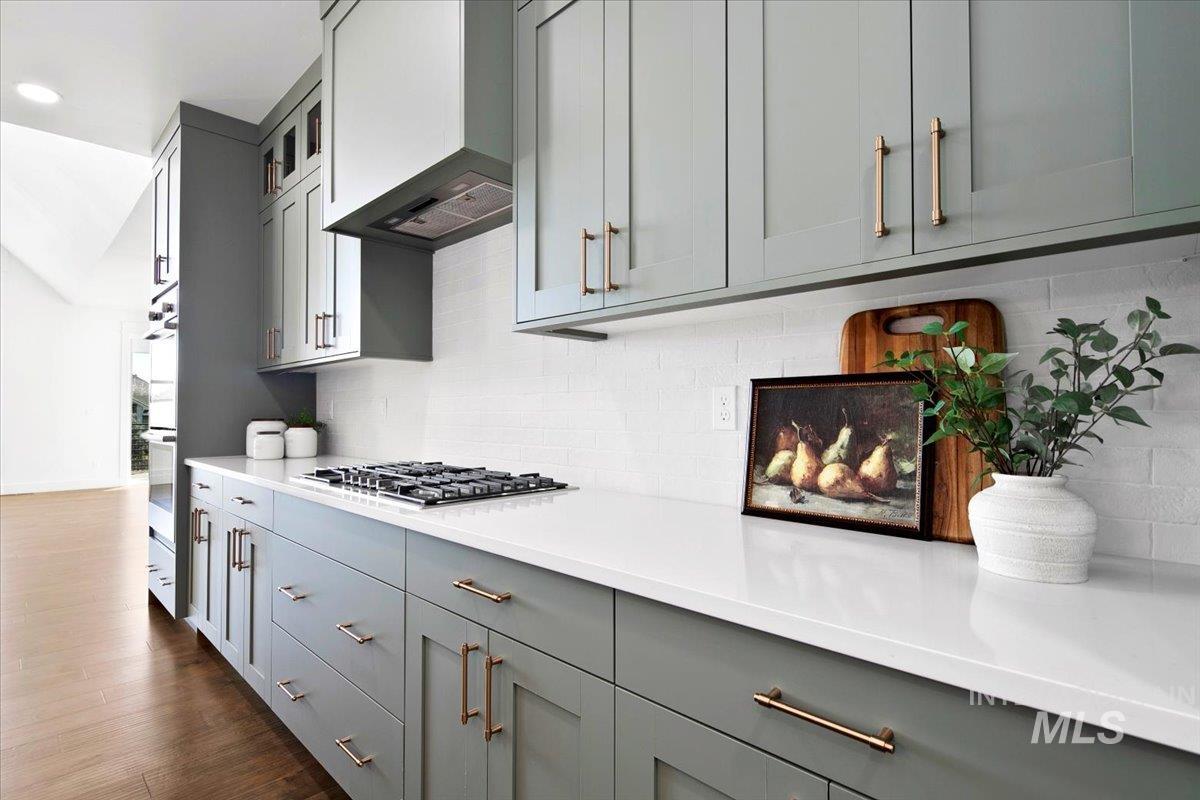 7125 E Osprey Estates Drive, Nampa, Idaho 83686, 4 Bedrooms, 2.5 Bathrooms, Residential For Sale, Price $999,995,MLS 98959097