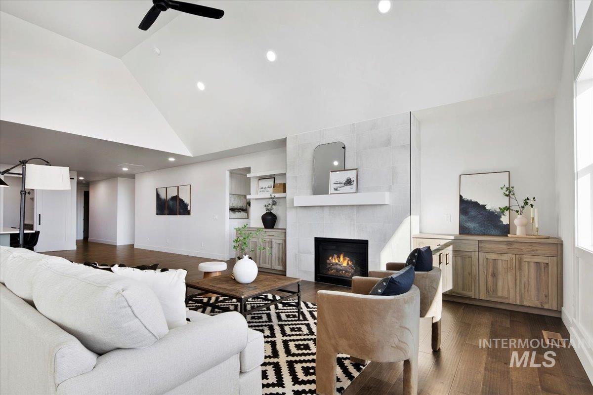 7125 E Osprey Estates Drive, Nampa, Idaho 83686, 4 Bedrooms, 2.5 Bathrooms, Residential For Sale, Price $999,995,MLS 98959097