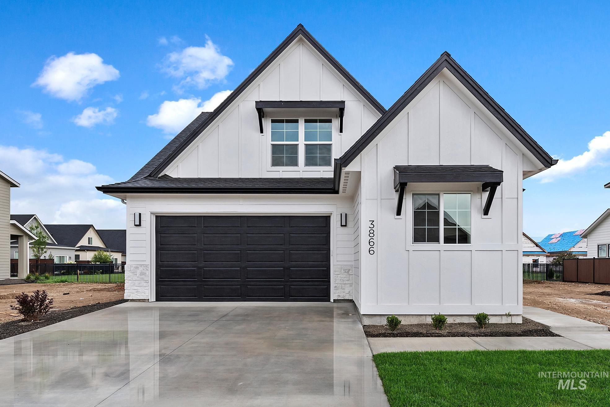 3866 W Spring House Ln, Eagle, Idaho 83616-1017, 4 Bedrooms, 2.5 Bathrooms, Residential For Sale, Price $549,900,MLS 98959125