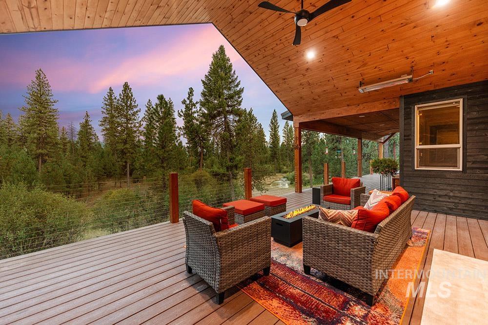 86 Tacoma Place, Garden Valley, Idaho 83622, 3 Bedrooms, 2.5 Bathrooms, Residential For Sale, Price $3,650,000,MLS 98959130