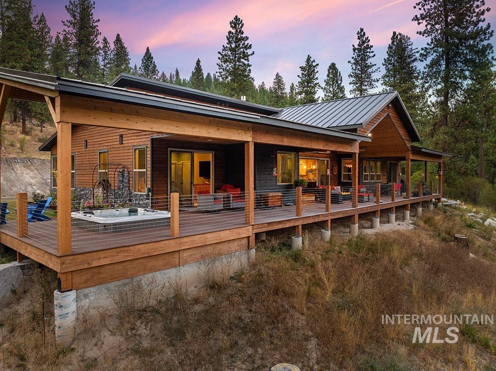 86 Tacoma Place, Garden Valley, Idaho 83622, 3 Bedrooms, 2.5 Bathrooms, Residential For Sale, Price $3,650,000,MLS 98959130