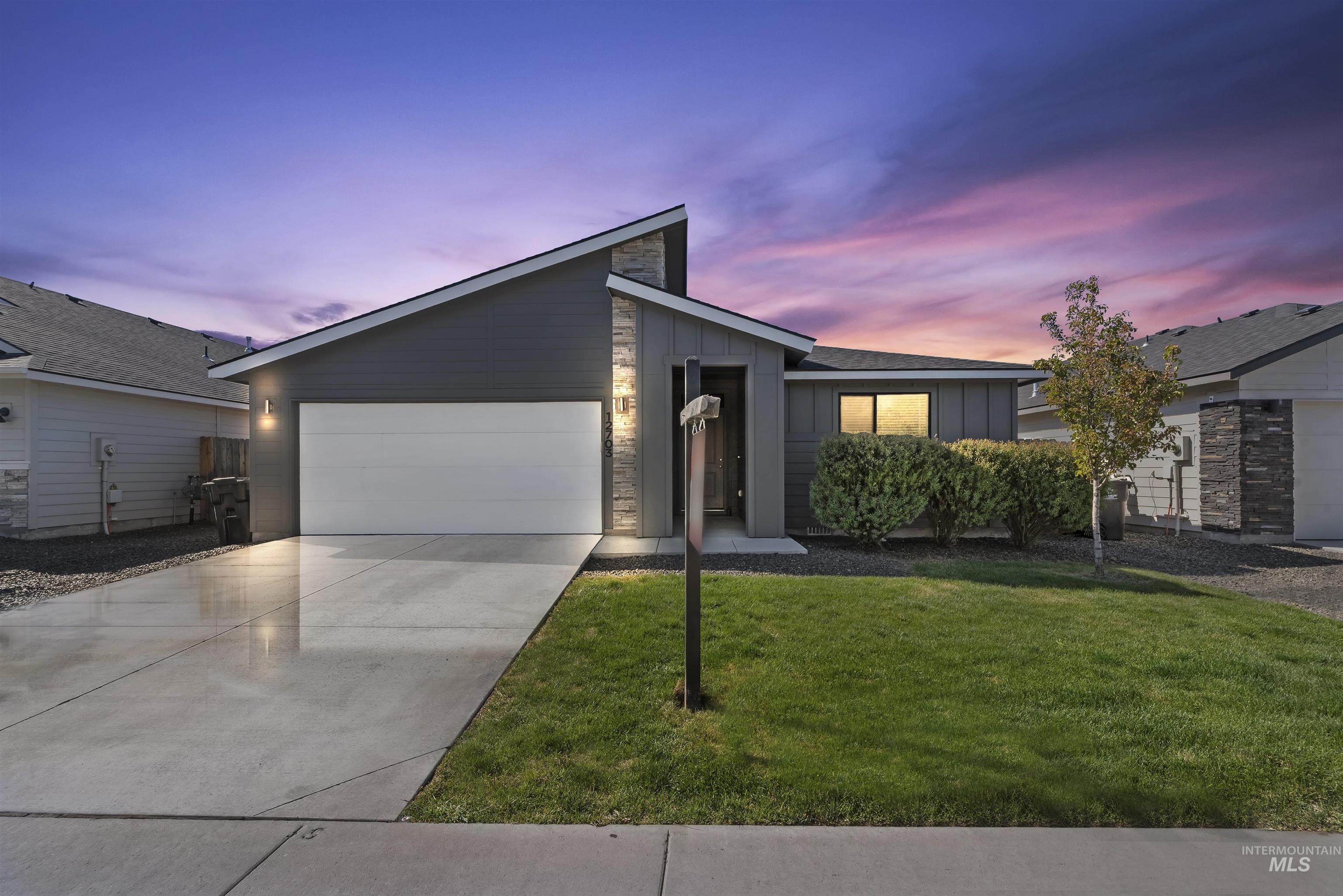 12703 W Fig Ct, Boise, Idaho 83713, 4 Bedrooms, 2 Bathrooms, Residential For Sale, Price $459,990,MLS 98959138