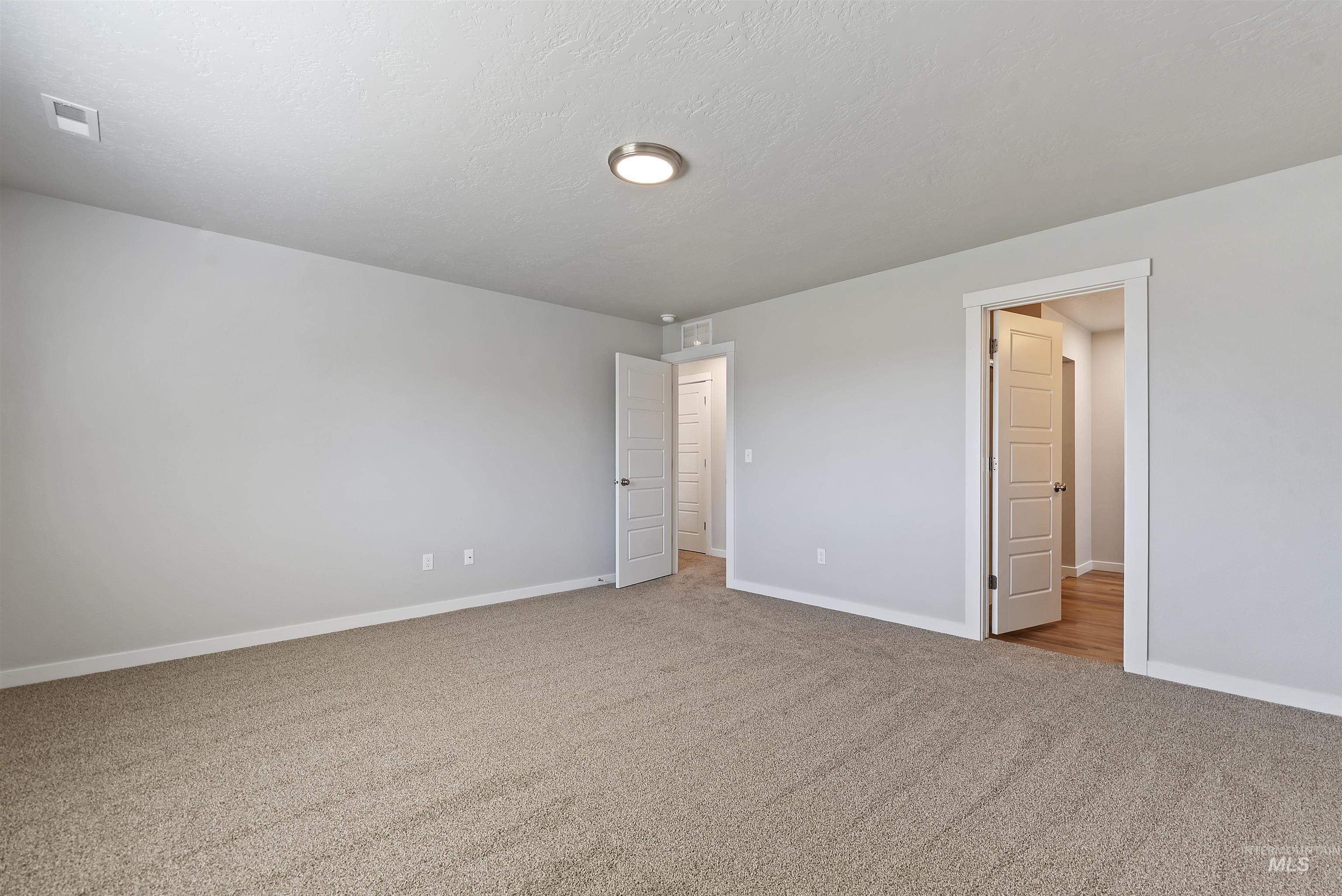 12703 W Fig Ct, Boise, Idaho 83713, 4 Bedrooms, 2 Bathrooms, Residential For Sale, Price $459,990,MLS 98959138