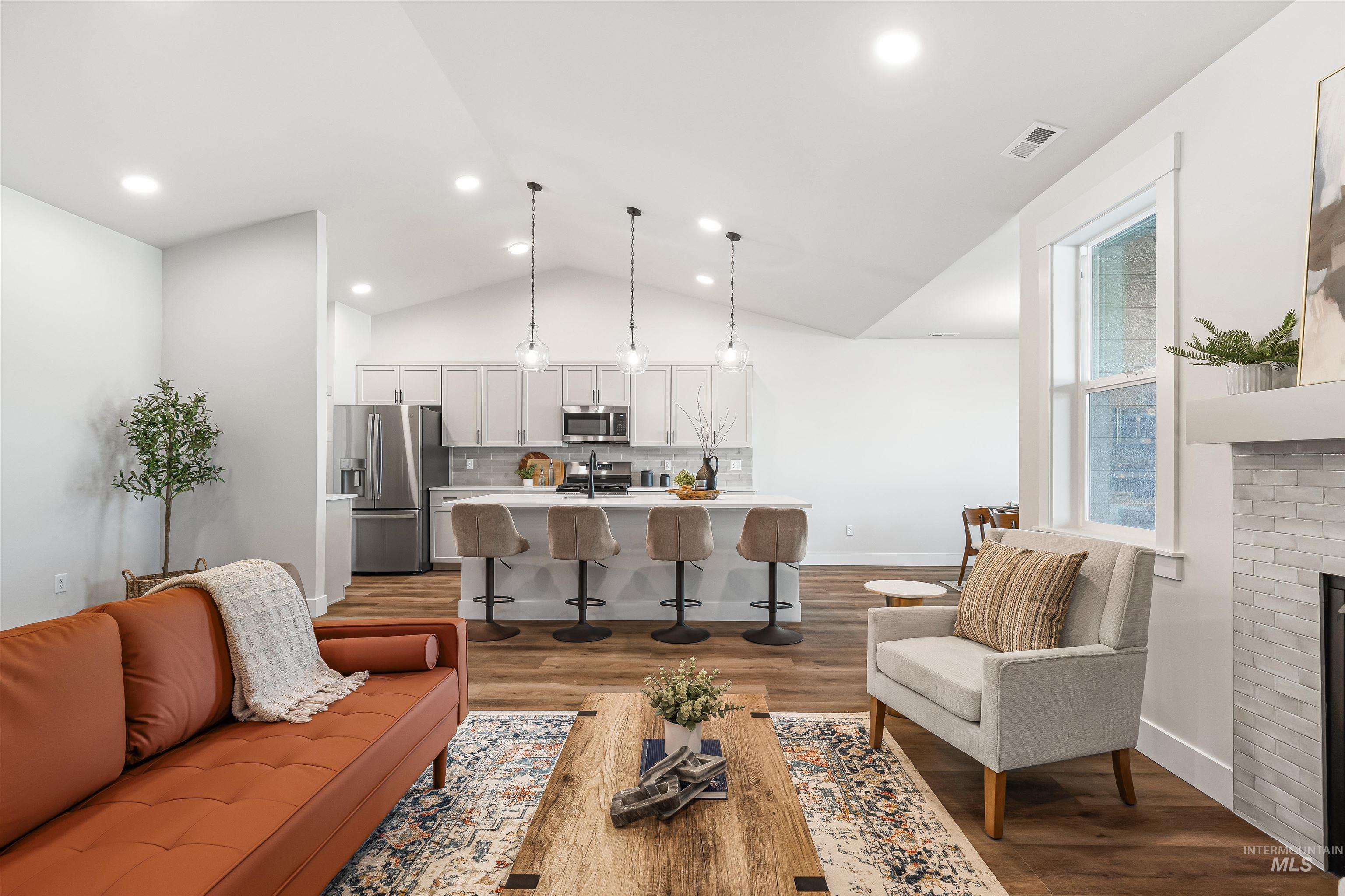 819 Park Avenue, Lewiston, Idaho 83501, 3 Bedrooms, 2 Bathrooms, Residential For Sale, Price $619,900,MLS 98959148