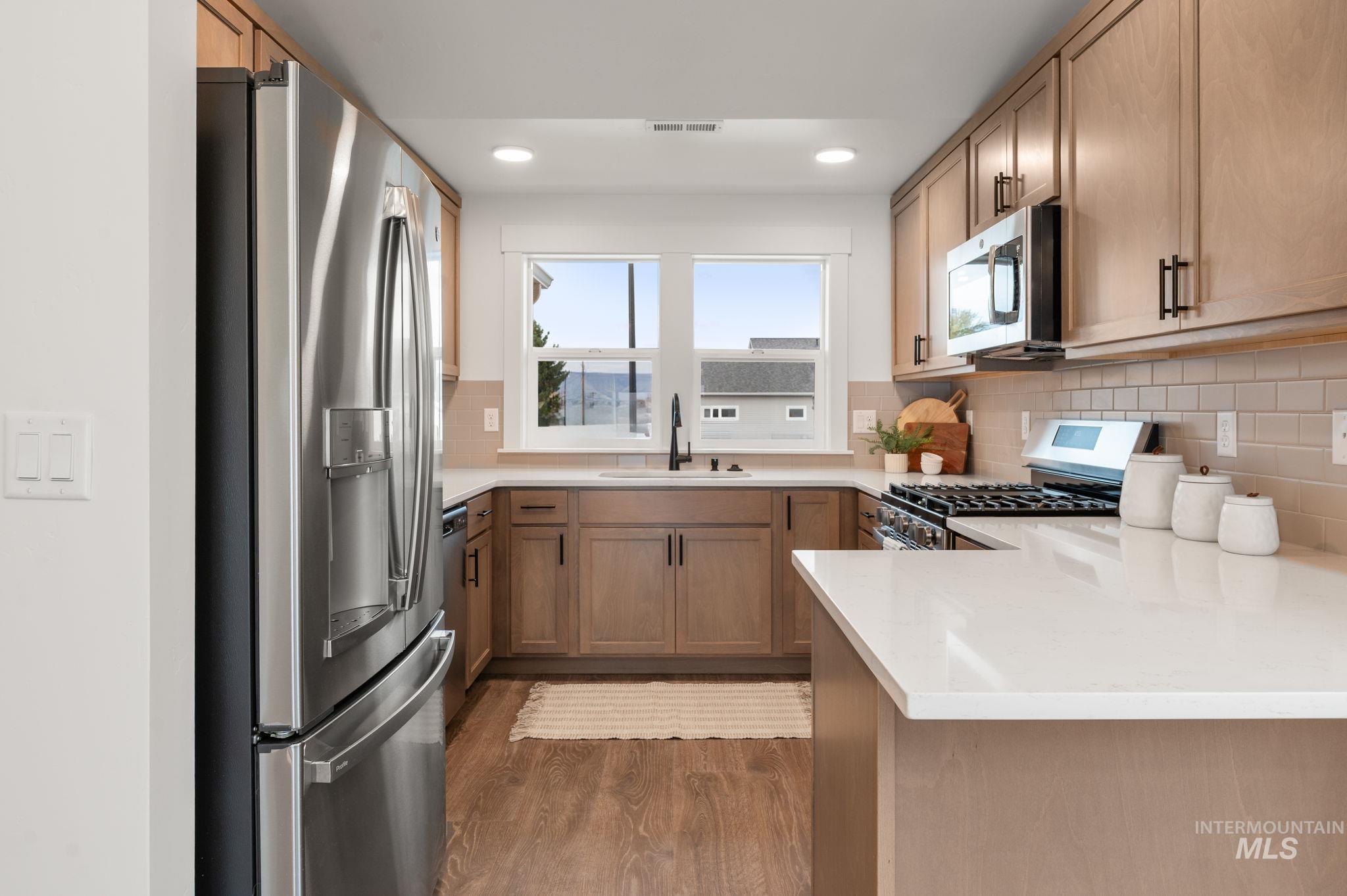 3217 Blackhawk Court, Lewiston, Idaho 83501, 3 Bedrooms, 2 Bathrooms, Residential For Sale, Price $449,000, 98959150