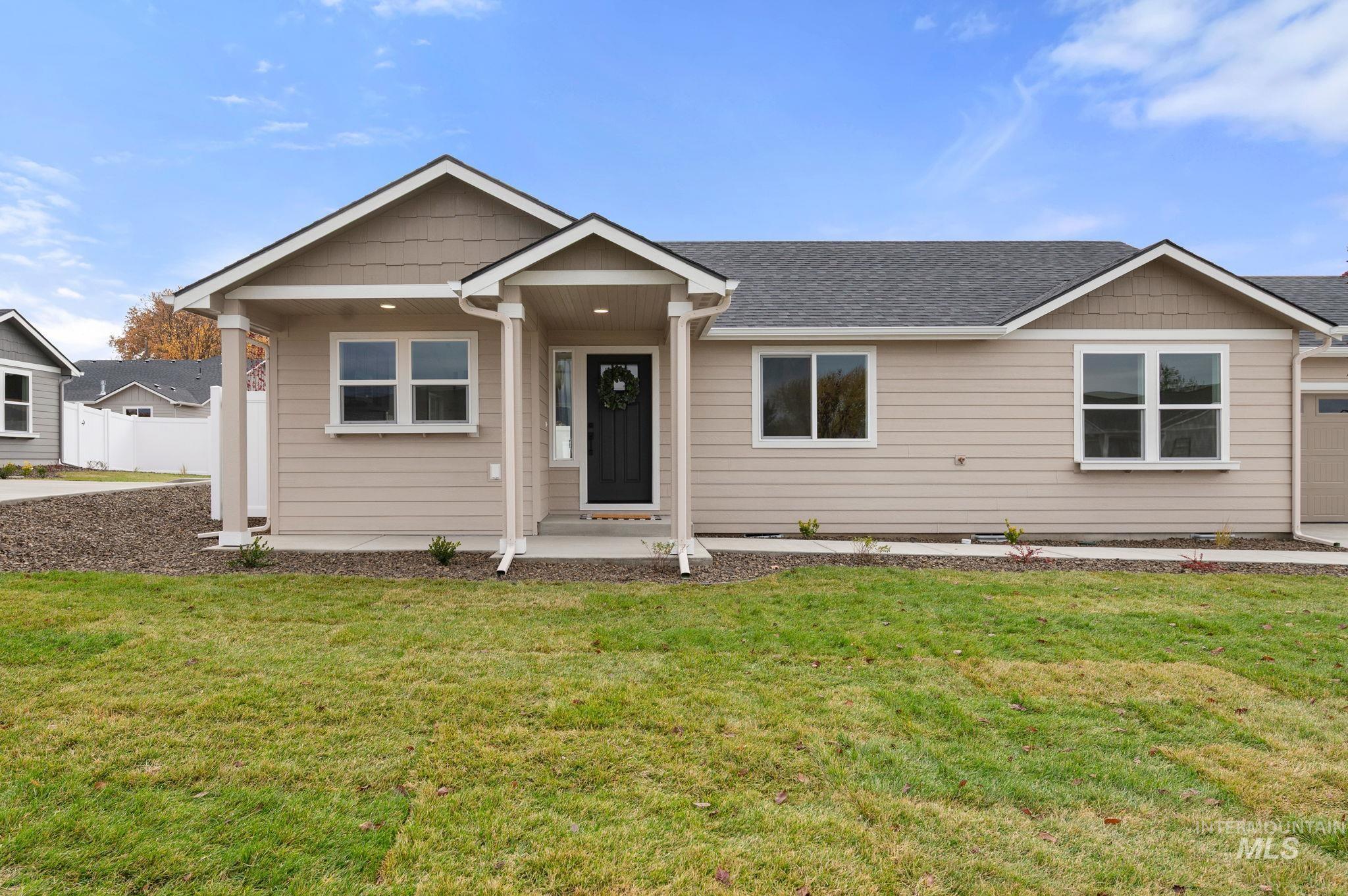 3217 Blackhawk Court, Lewiston, Idaho 83501, 3 Bedrooms, 2 Bathrooms, Residential For Sale, Price $449,000, 98959150