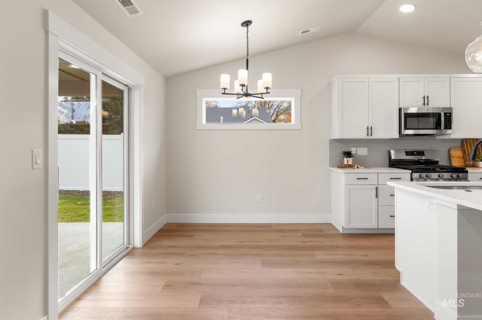 3215 Blackhawk Court, Lewiston, Idaho 83501, 3 Bedrooms, 2 Bathrooms, Residential For Sale, Price $499,000, 98959151