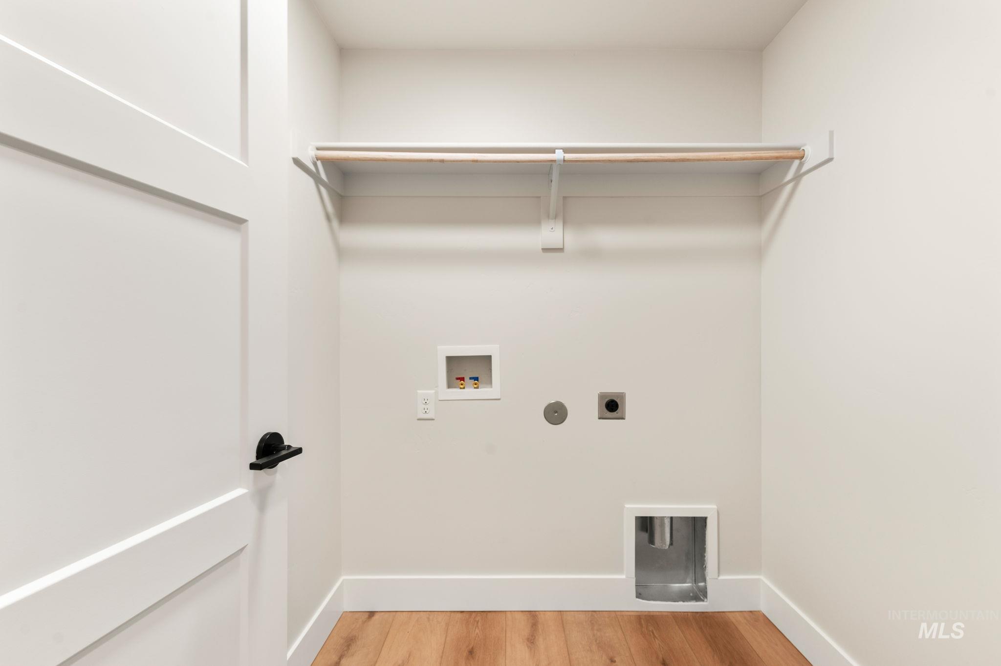 3215 Blackhawk Court, Lewiston, Idaho 83501, 3 Bedrooms, 2 Bathrooms, Residential For Sale, Price $499,000, 98959151