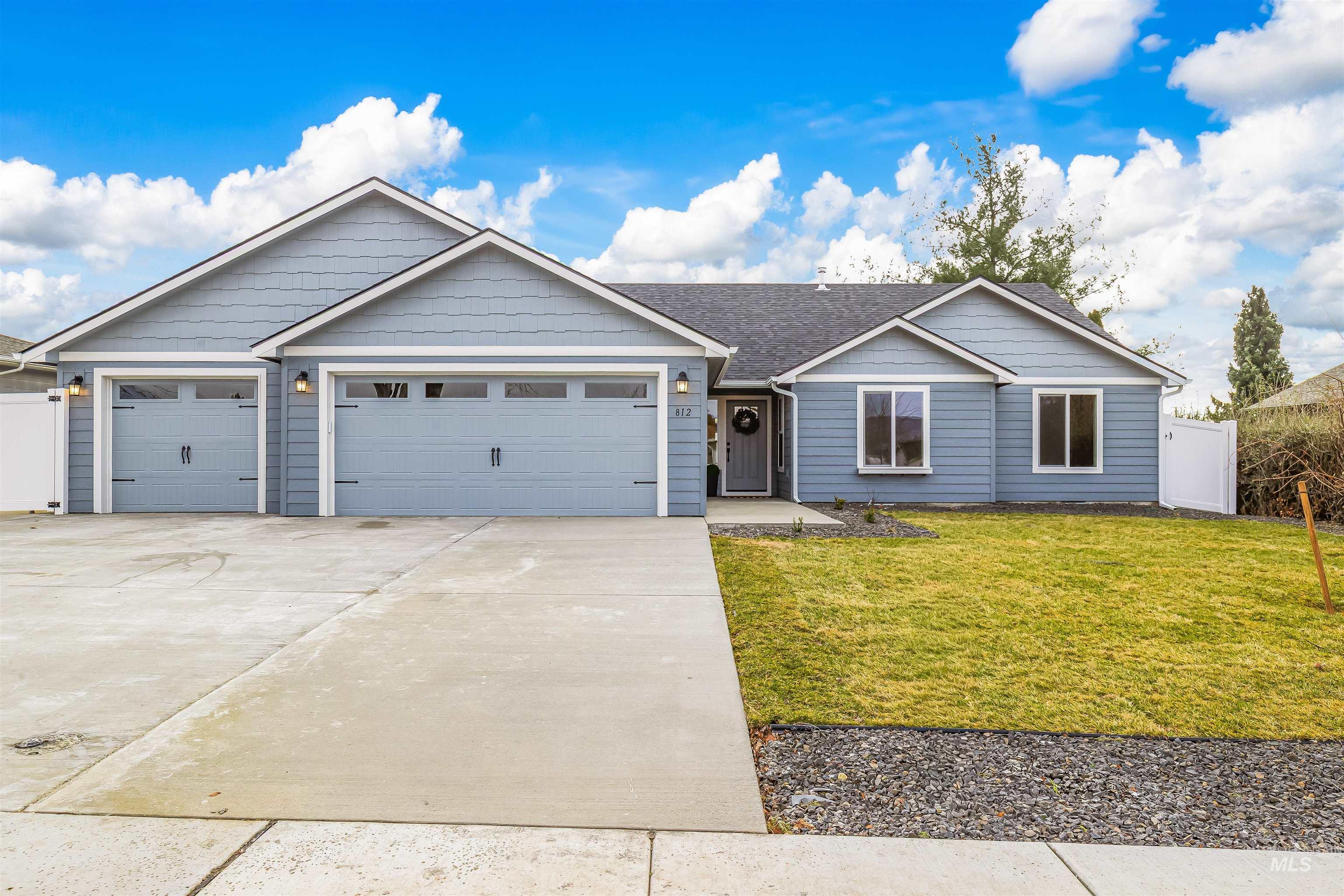 812 Preston Avenue, Lewiston, Idaho 83501, 3 Bedrooms, 2 Bathrooms, Residential For Sale, Price $589,900,MLS 98959152