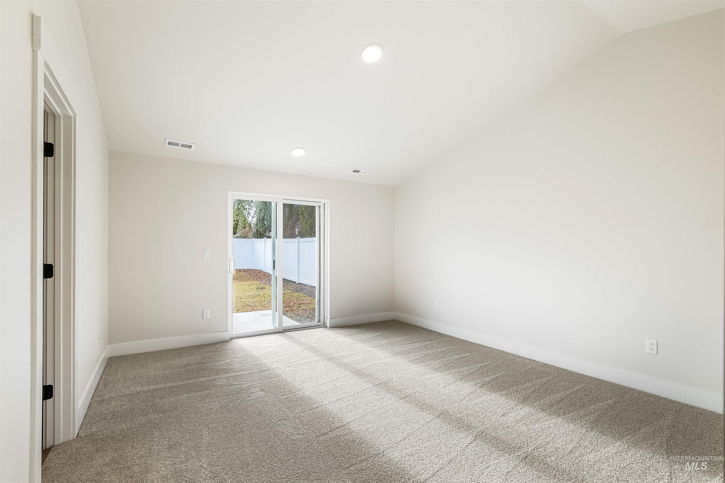 812 Preston Avenue, Lewiston, Idaho 83501, 3 Bedrooms, 2 Bathrooms, Residential For Sale, Price $589,900,MLS 98959152