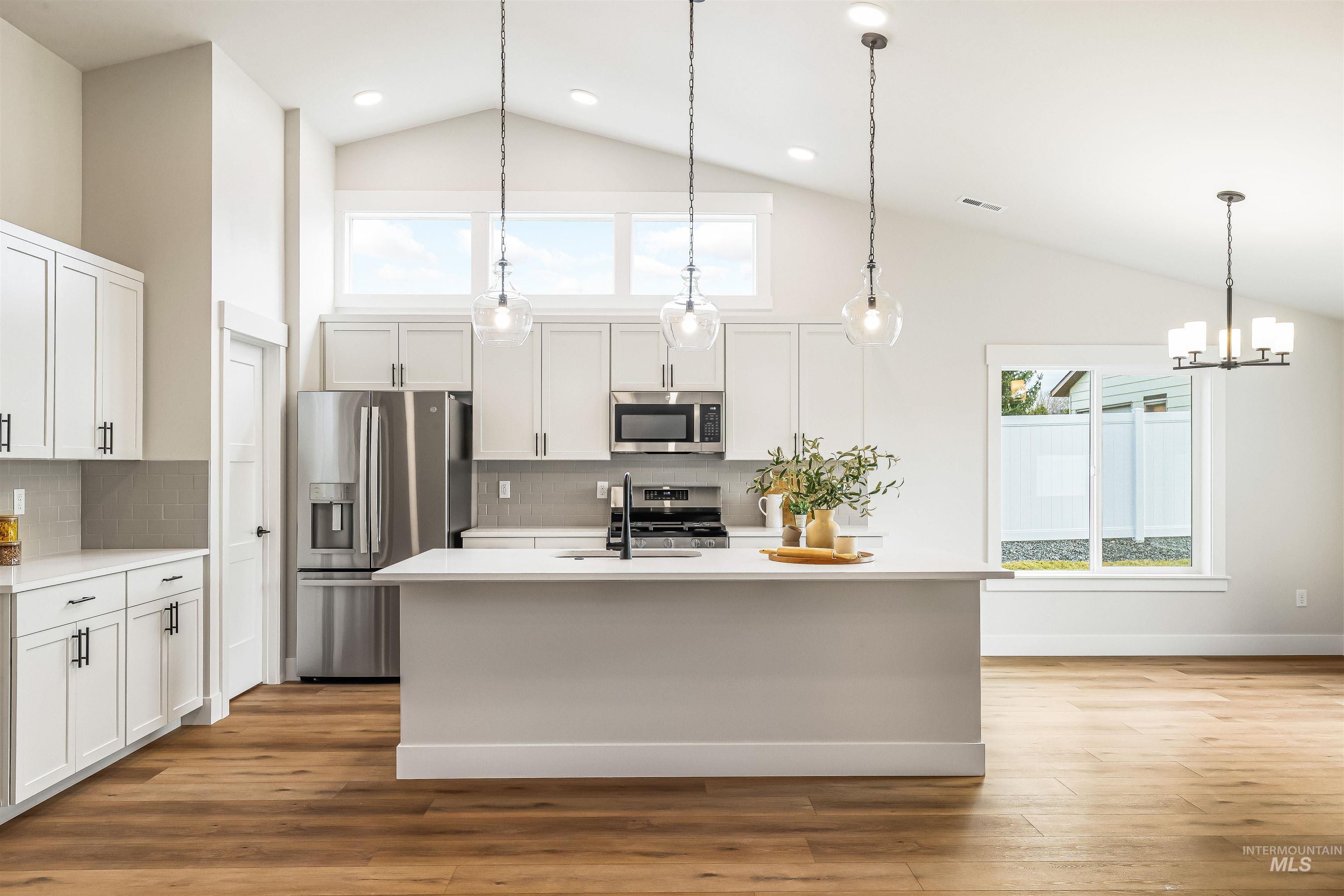 812 Preston Avenue, Lewiston, Idaho 83501, 3 Bedrooms, 2 Bathrooms, Residential For Sale, Price $589,900,MLS 98959152