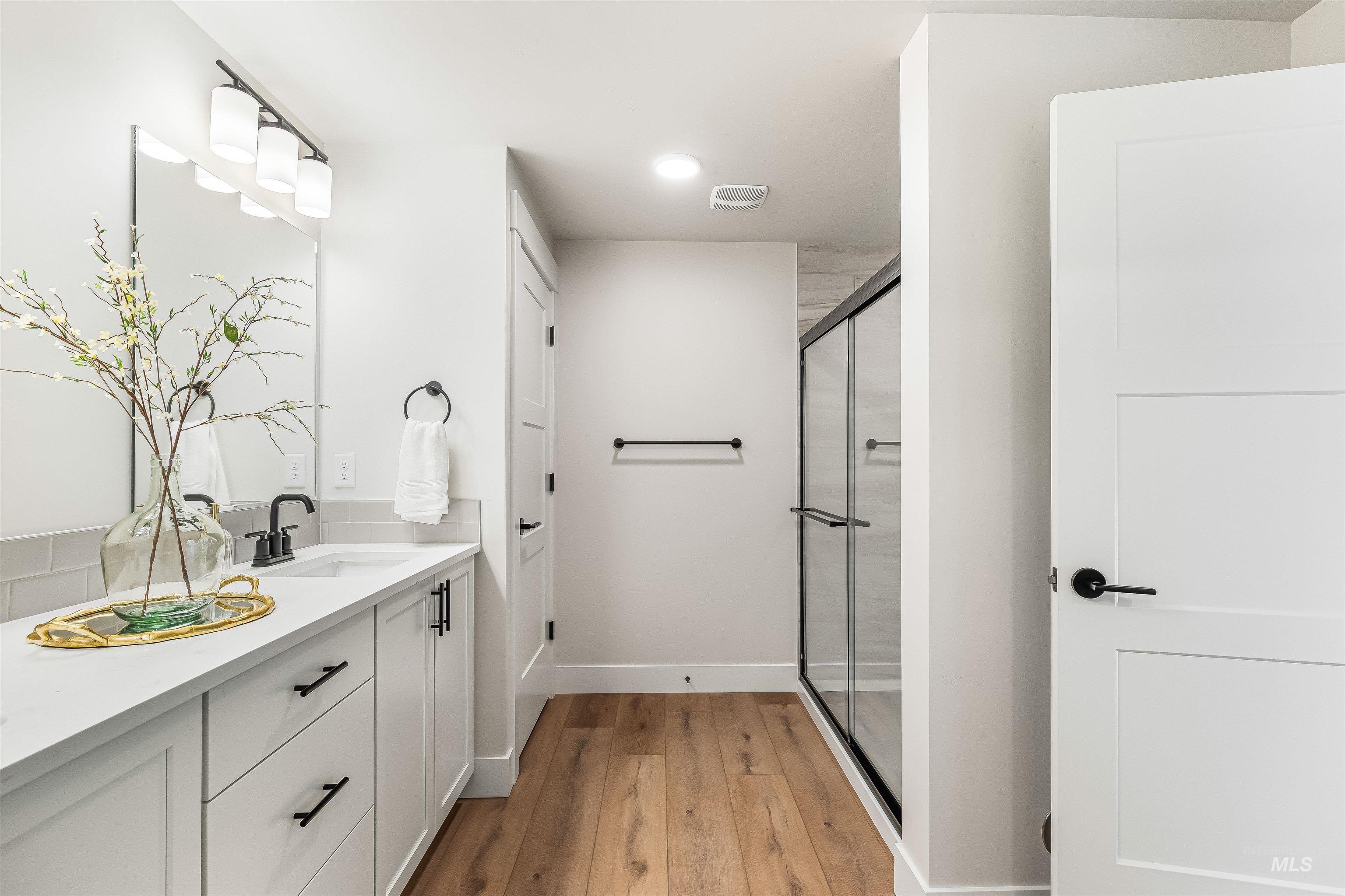 812 Preston Avenue, Lewiston, Idaho 83501, 3 Bedrooms, 2 Bathrooms, Residential For Sale, Price $589,900,MLS 98959152