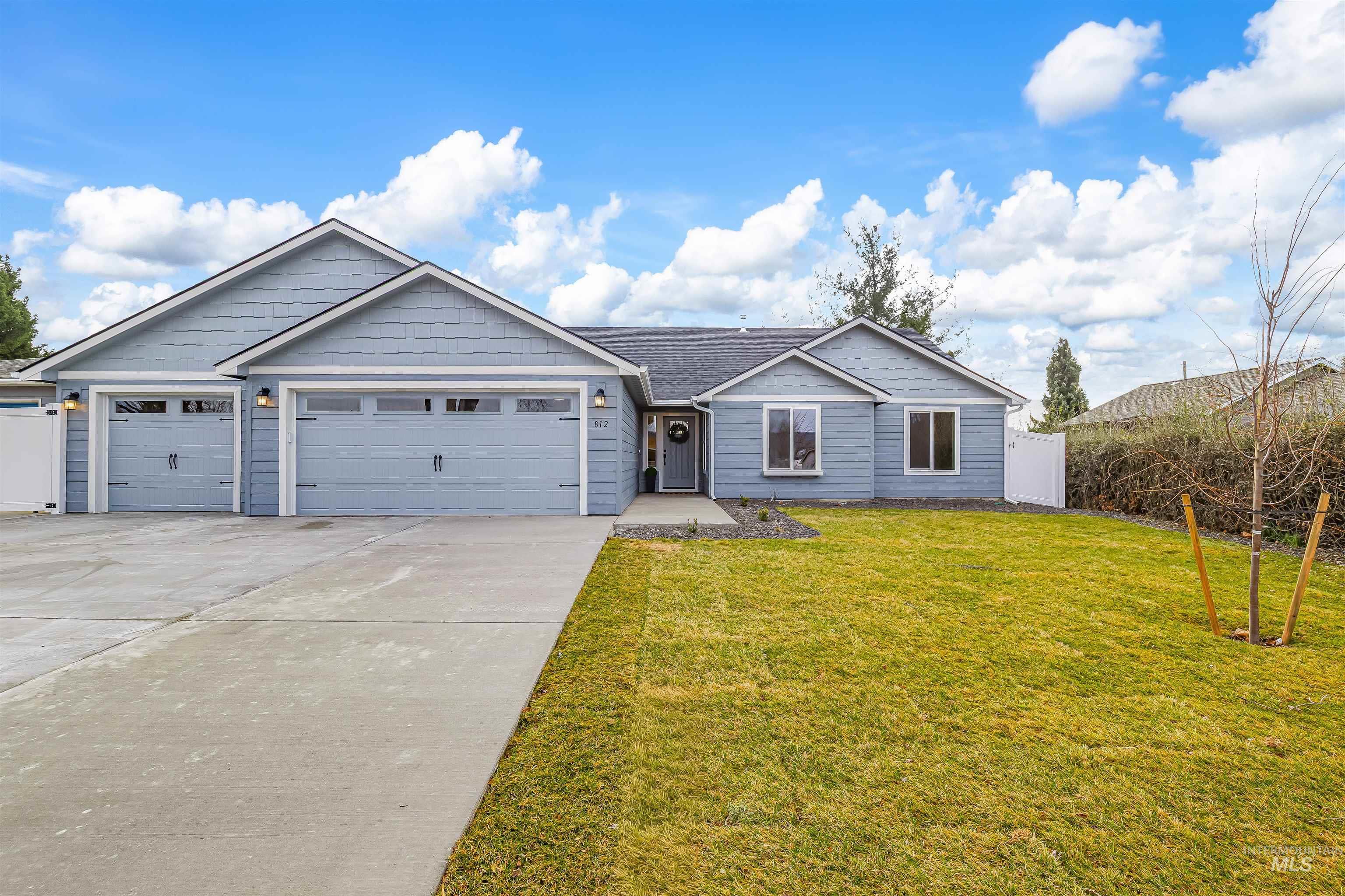 812 Preston Avenue, Lewiston, Idaho 83501, 3 Bedrooms, 2 Bathrooms, Residential For Sale, Price $589,900,MLS 98959152