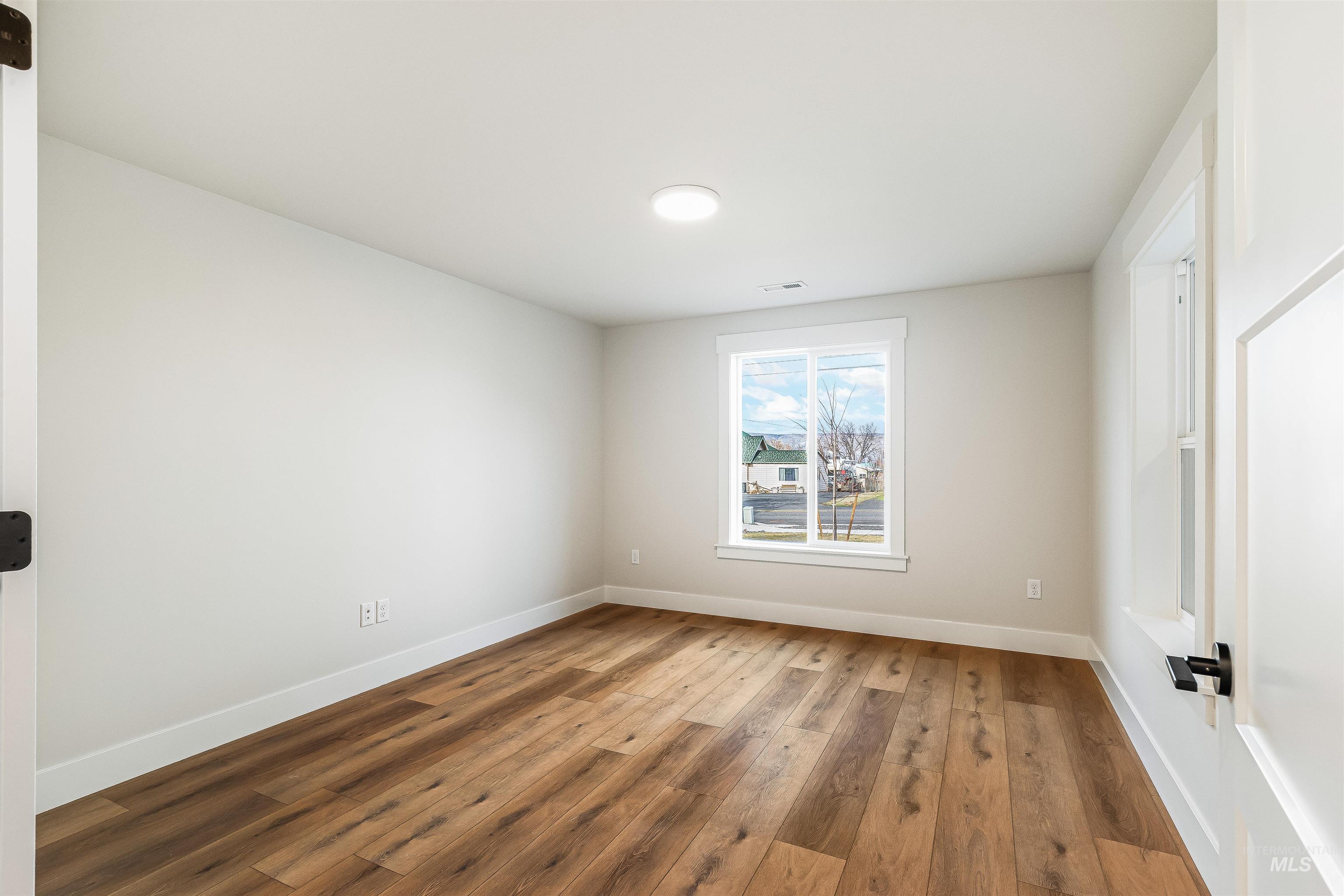 812 Preston Avenue, Lewiston, Idaho 83501, 3 Bedrooms, 2 Bathrooms, Residential For Sale, Price $589,900,MLS 98959152