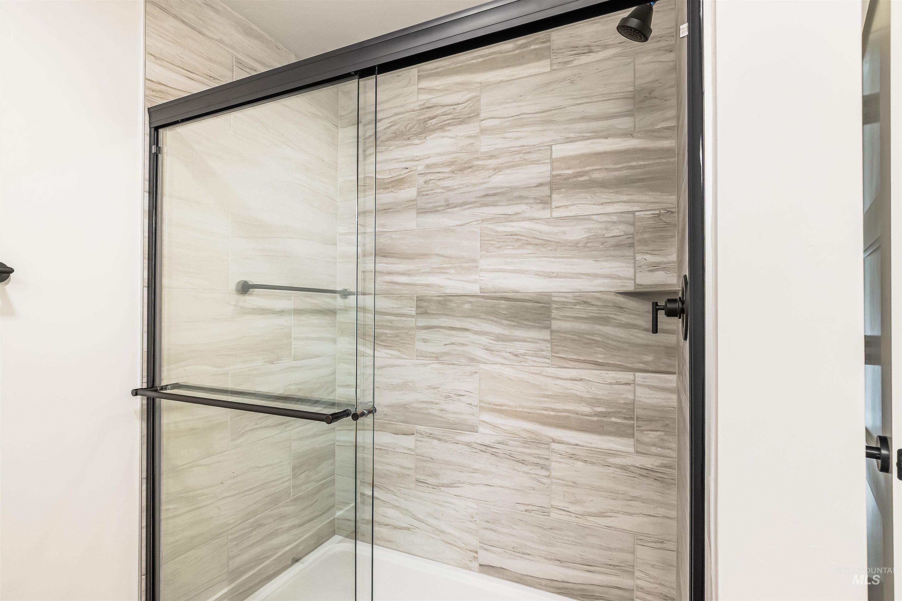 812 Preston Avenue, Lewiston, Idaho 83501, 3 Bedrooms, 2 Bathrooms, Residential For Sale, Price $589,900,MLS 98959152