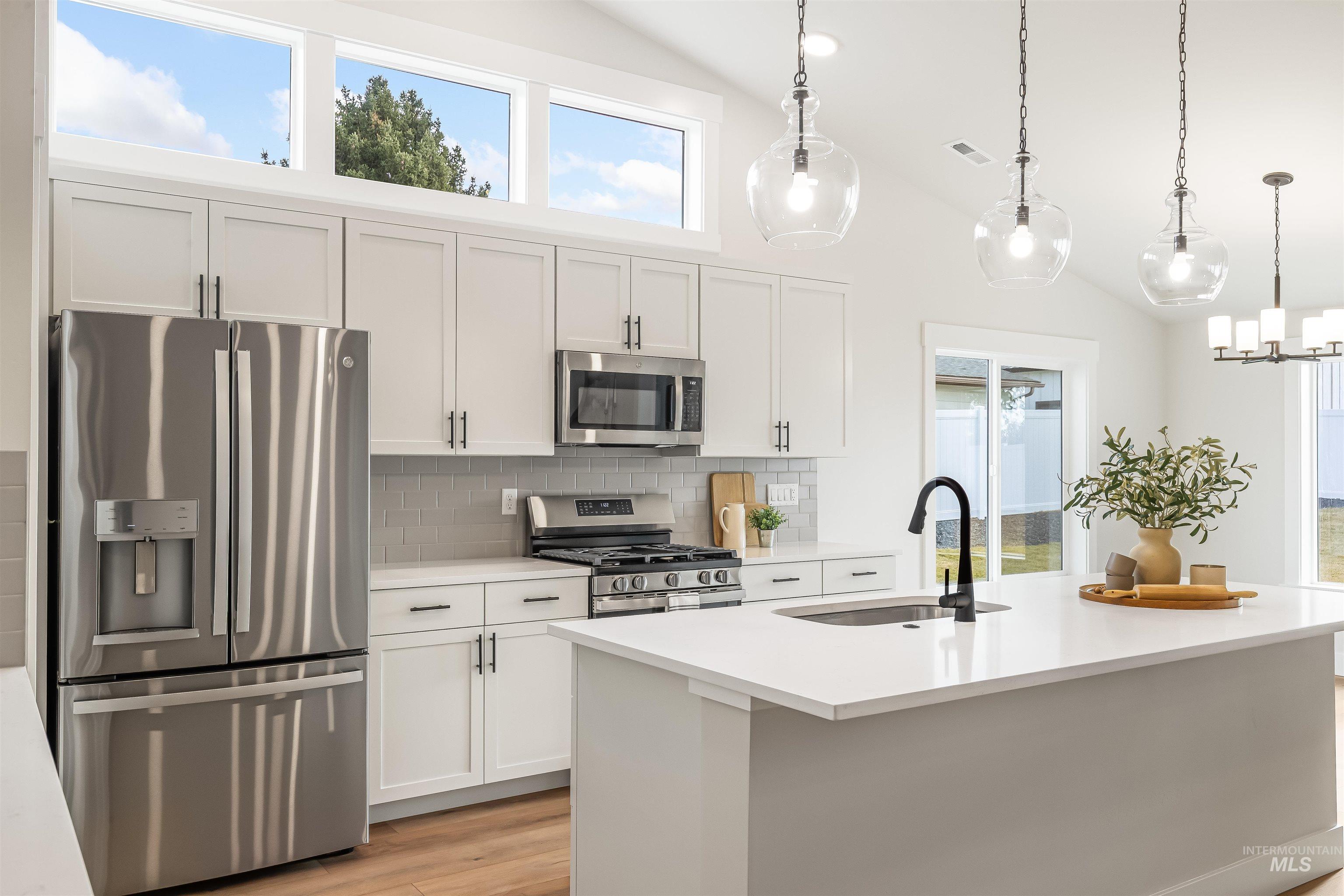 812 Preston Avenue, Lewiston, Idaho 83501, 3 Bedrooms, 2 Bathrooms, Residential For Sale, Price $589,900,MLS 98959152