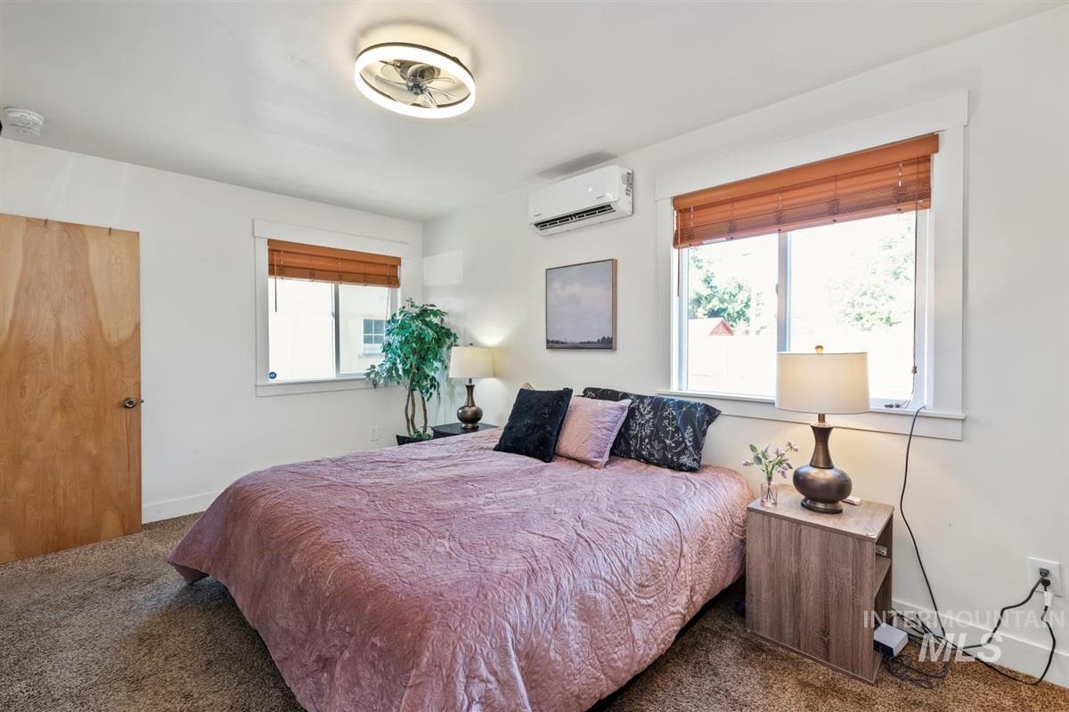 835 N 8th E, Mountain Home, Idaho 83647, 2 Bedrooms, 2 Bathrooms, Residential For Sale, Price $270,000,MLS 98959176