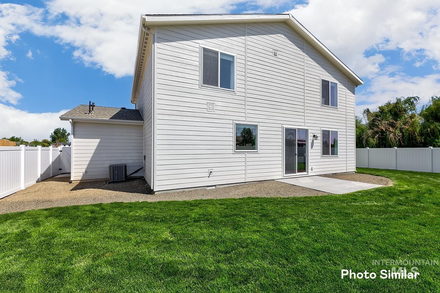 1314 S Sabrina Ave, Kuna, Idaho 83634, 3 Bedrooms, 2.5 Bathrooms, Residential For Sale, Price $532,300,MLS 98959197