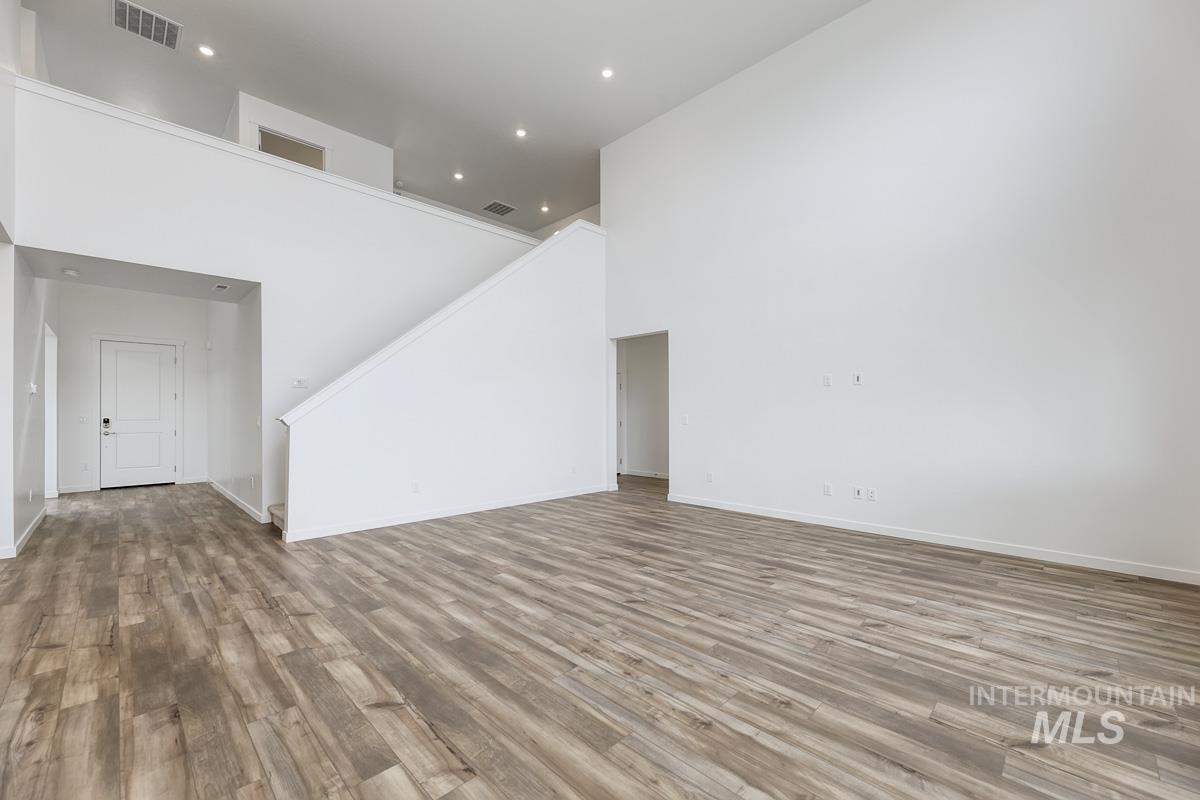 220 Ravello St, Caldwell, Idaho 83607, 5 Bedrooms, 3 Bathrooms, Residential For Sale, Price $549,900, 98959208