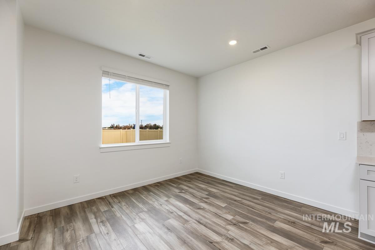 220 Ravello St, Caldwell, Idaho 83607, 5 Bedrooms, 3 Bathrooms, Residential For Sale, Price $549,900, 98959208