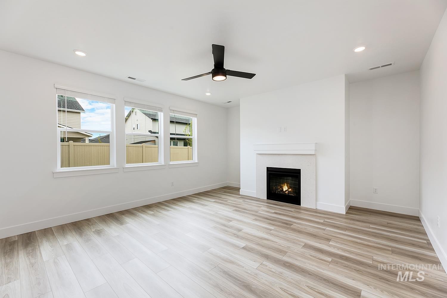 4603 W Philomena Ct, Meridian, Idaho 83646, 4 Bedrooms, 3 Bathrooms, Residential For Sale, Price $618,950, 98959231