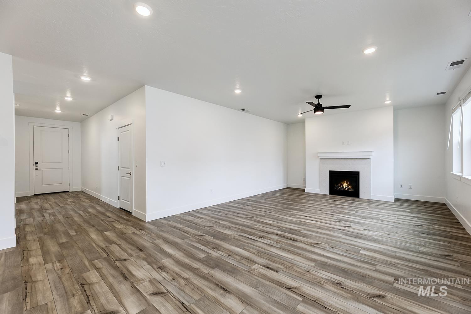 4637 W Philomena Ct, Meridian, Idaho 83646, 4 Bedrooms, 3 Bathrooms, Residential For Sale, Price $589,400, 98959232