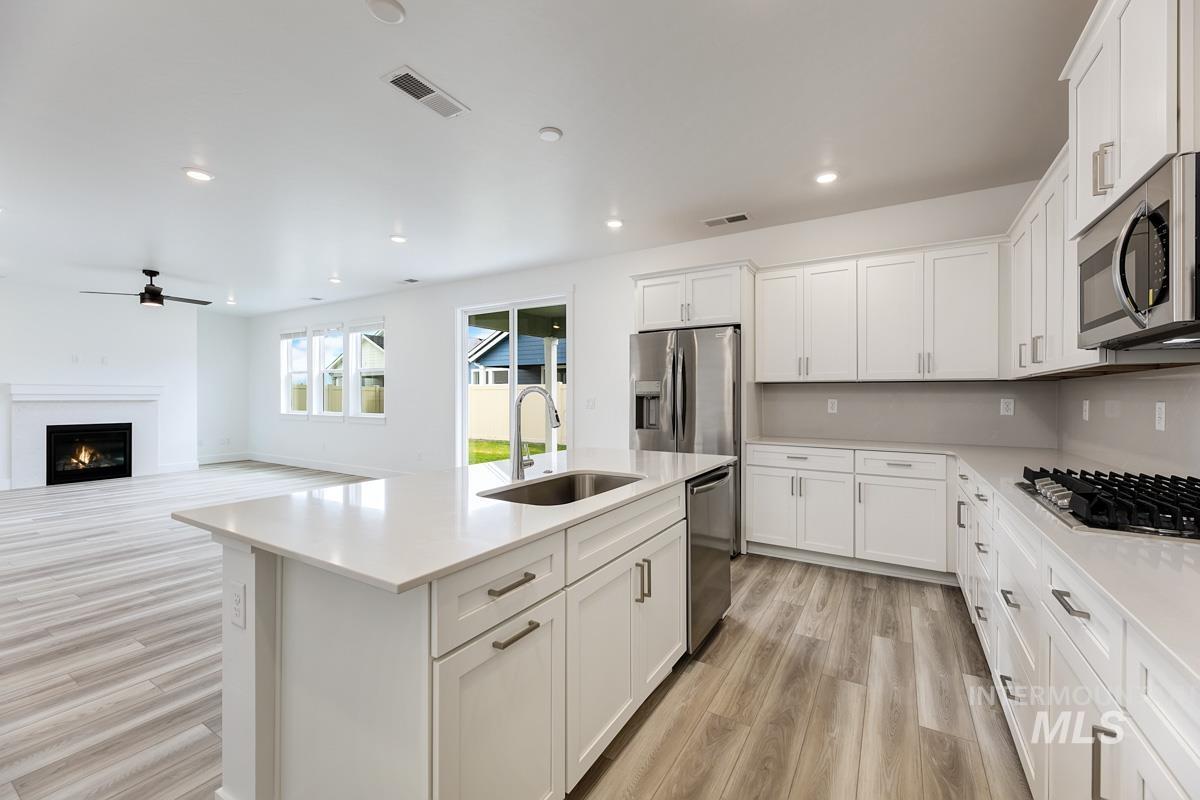 4557 W Philomena Ct, Meridian, Idaho 83646, 4 Bedrooms, 3 Bathrooms, Residential For Sale, Price $610,150, 98959234