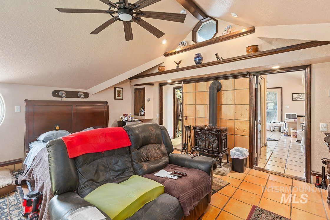 4940 Hatwai Road, Lewiston, Idaho 83501, 2 Bedrooms, 2 Bathrooms, Residential For Sale, Price $422,000,MLS 98959256