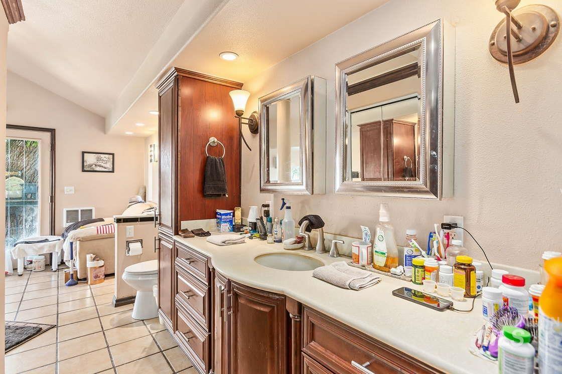 4940 Hatwai Road, Lewiston, Idaho 83501, 2 Bedrooms, 2 Bathrooms, Residential For Sale, Price $422,000,MLS 98959256