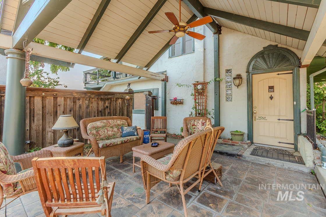 4940 Hatwai Road, Lewiston, Idaho 83501, 2 Bedrooms, 2 Bathrooms, Residential For Sale, Price $422,000,MLS 98959256