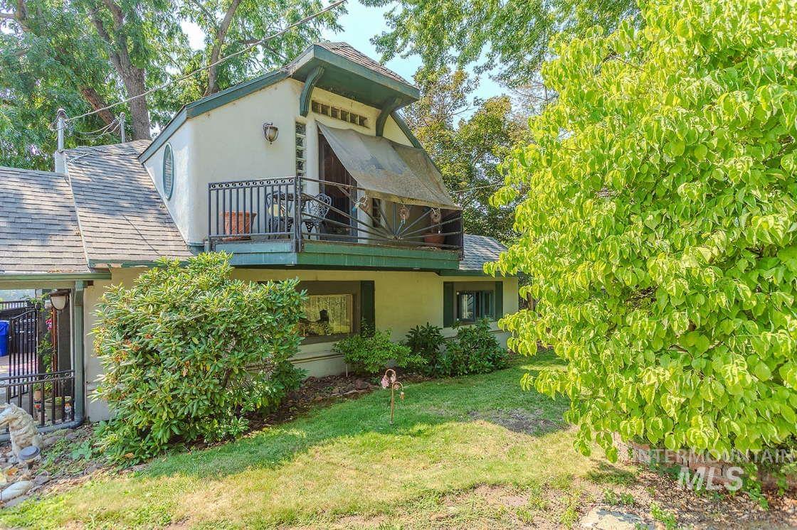 4940 Hatwai Road, Lewiston, Idaho 83501, 2 Bedrooms, 2 Bathrooms, Residential For Sale, Price $422,000,MLS 98959256