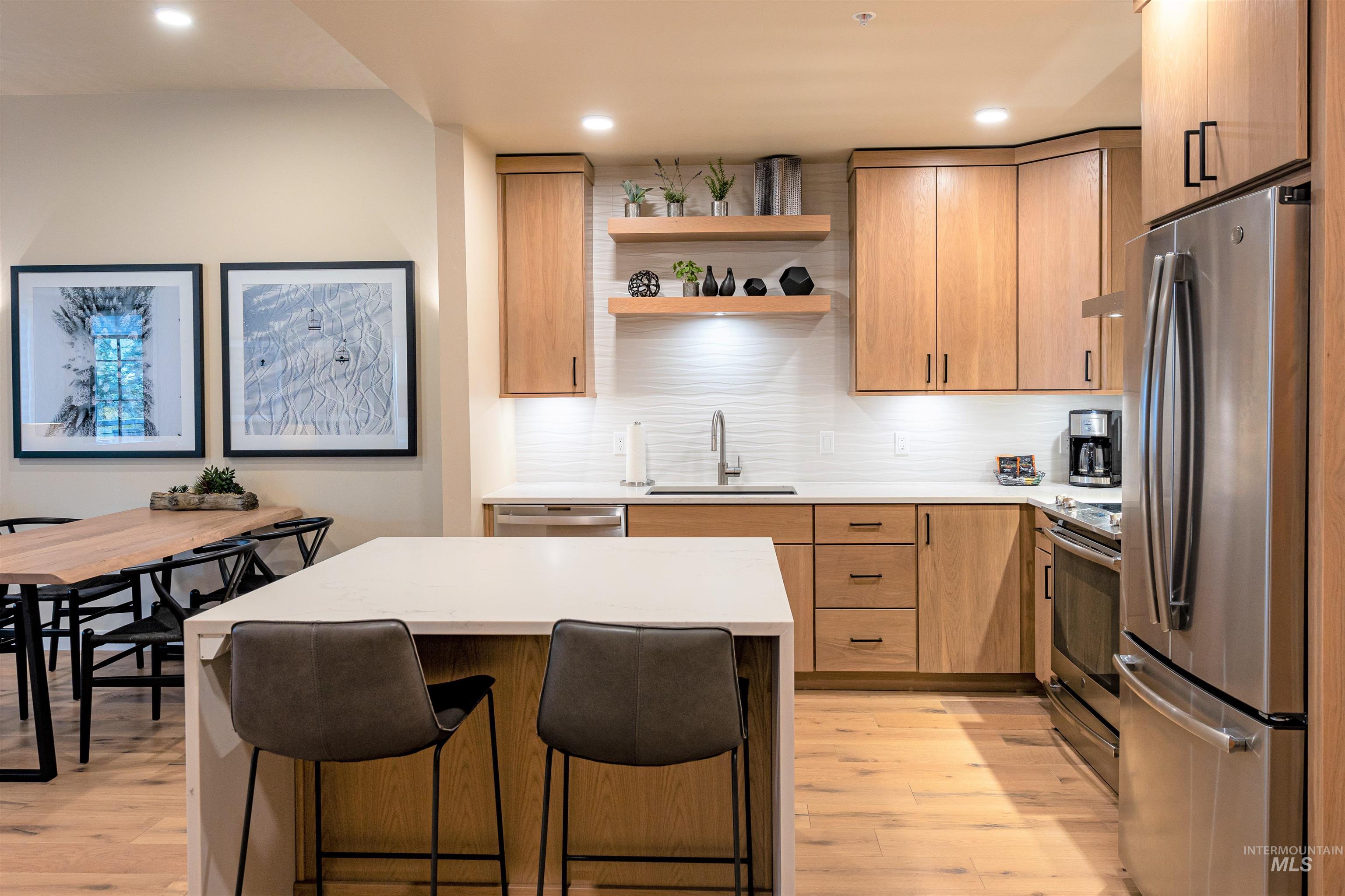 760 Village Dr, Donnelly, Idaho 83615, 1 Bedroom, 1.5 Bathrooms, Residential For Sale, Price $689,000,MLS 98959275