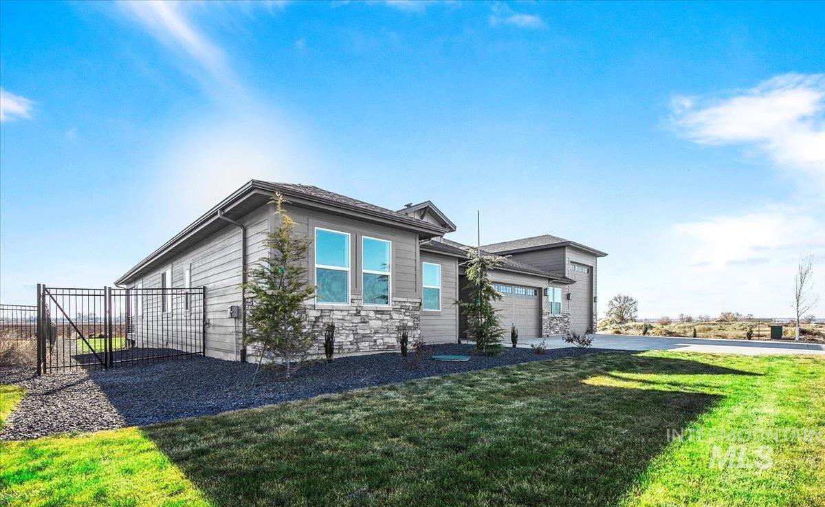 7337 E Red Kite St, Nampa, Idaho 83686, 3 Bedrooms, 2.5 Bathrooms, Residential For Sale, Price $1,039,500,MLS 98959297
