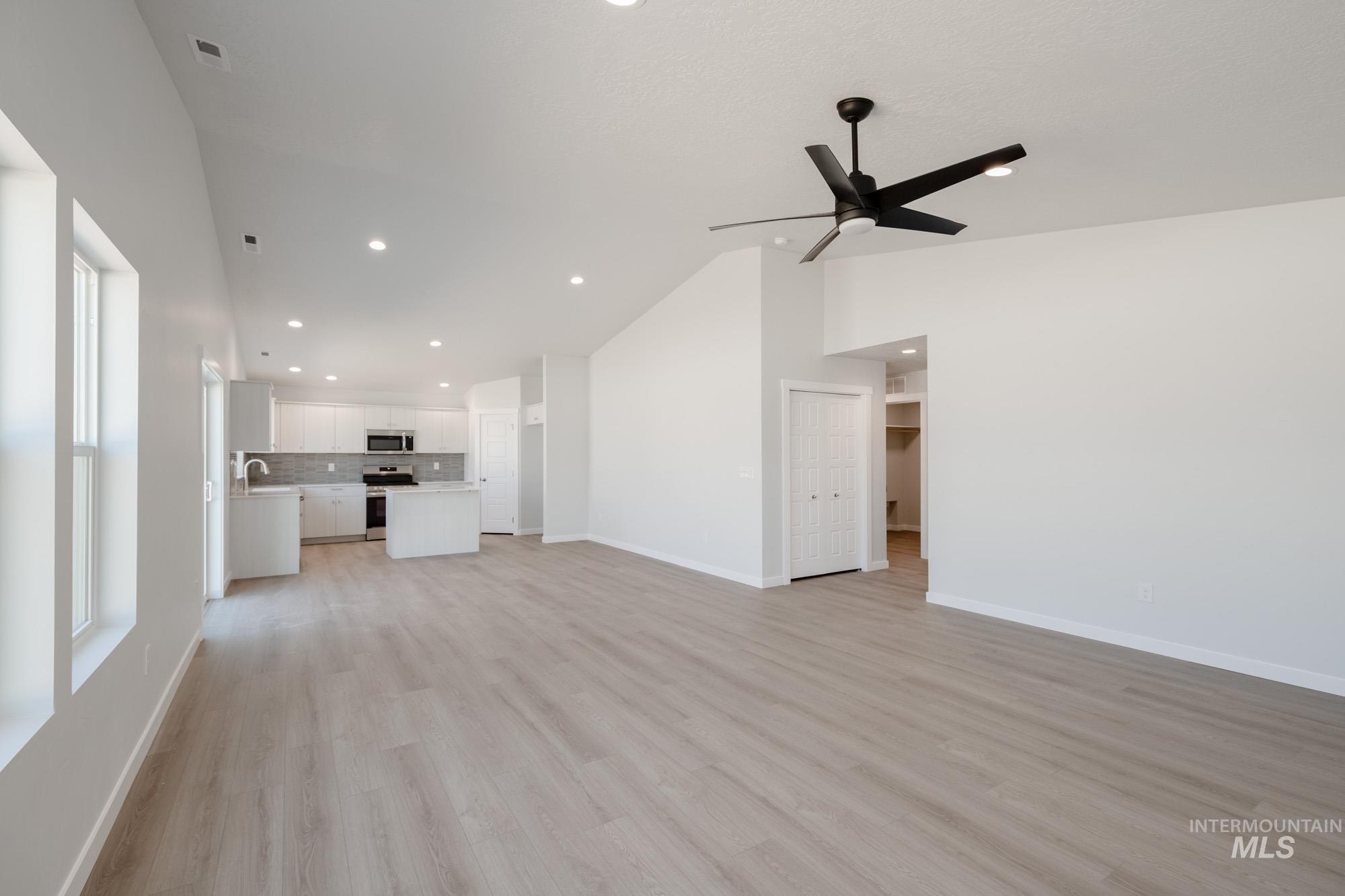 6314 W Naxos St, Meridian, Idaho 83646, 4 Bedrooms, 2 Bathrooms, Residential For Sale, Price $455,990,MLS 98959309