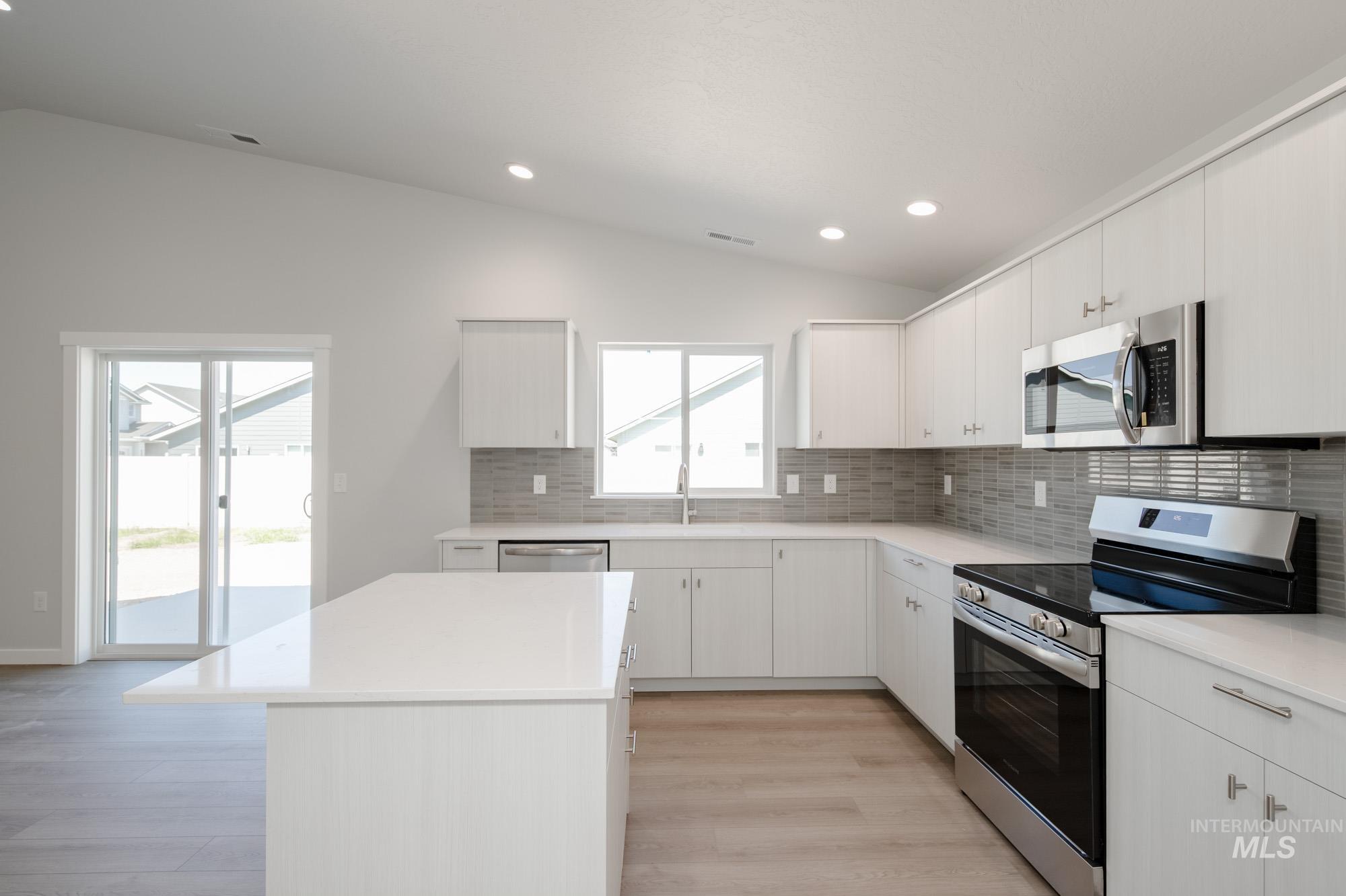 6314 W Naxos St, Meridian, Idaho 83646, 4 Bedrooms, 2 Bathrooms, Residential For Sale, Price $455,990,MLS 98959309