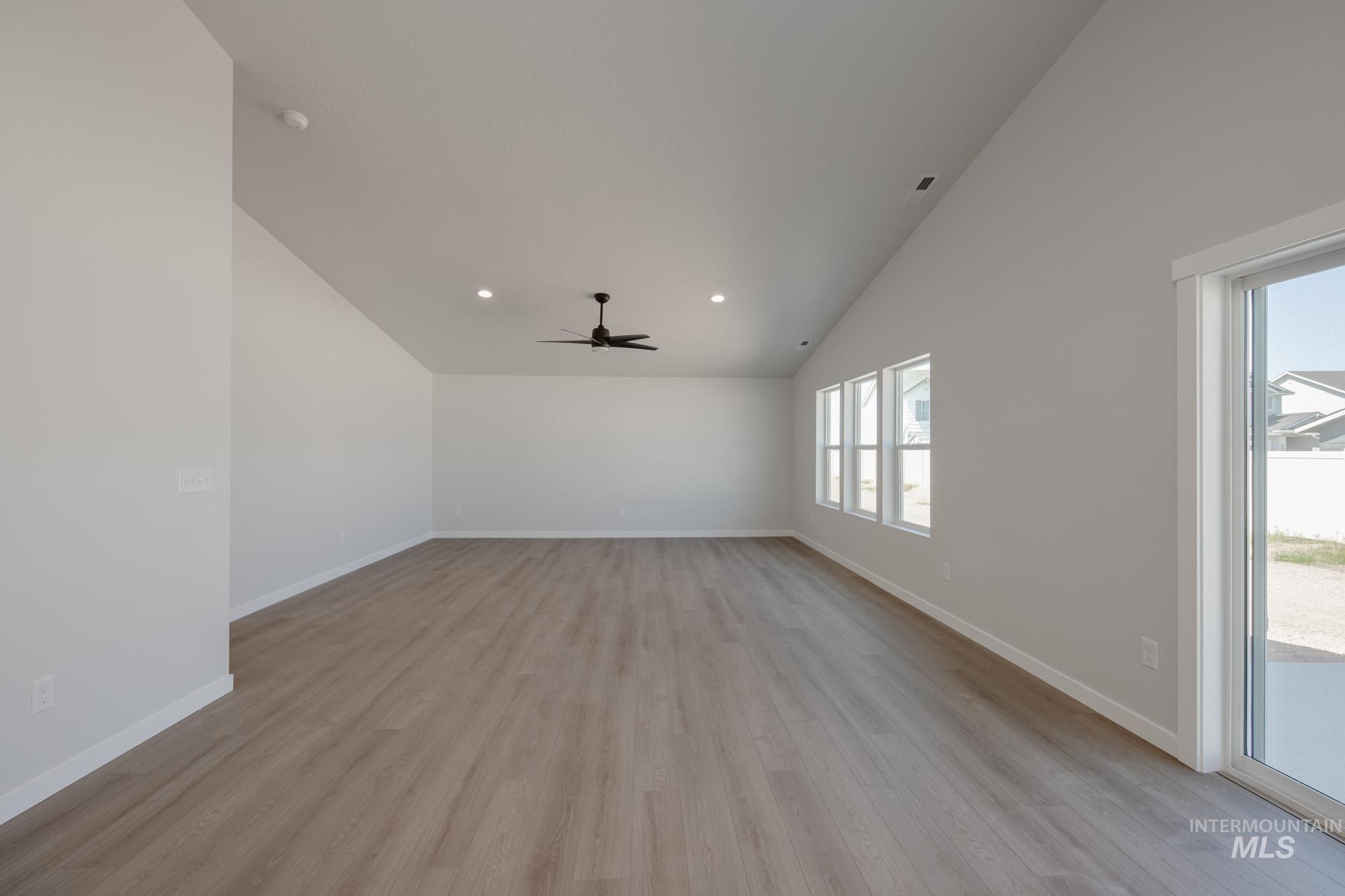 6314 W Naxos St, Meridian, Idaho 83646, 4 Bedrooms, 2 Bathrooms, Residential For Sale, Price $455,990,MLS 98959309