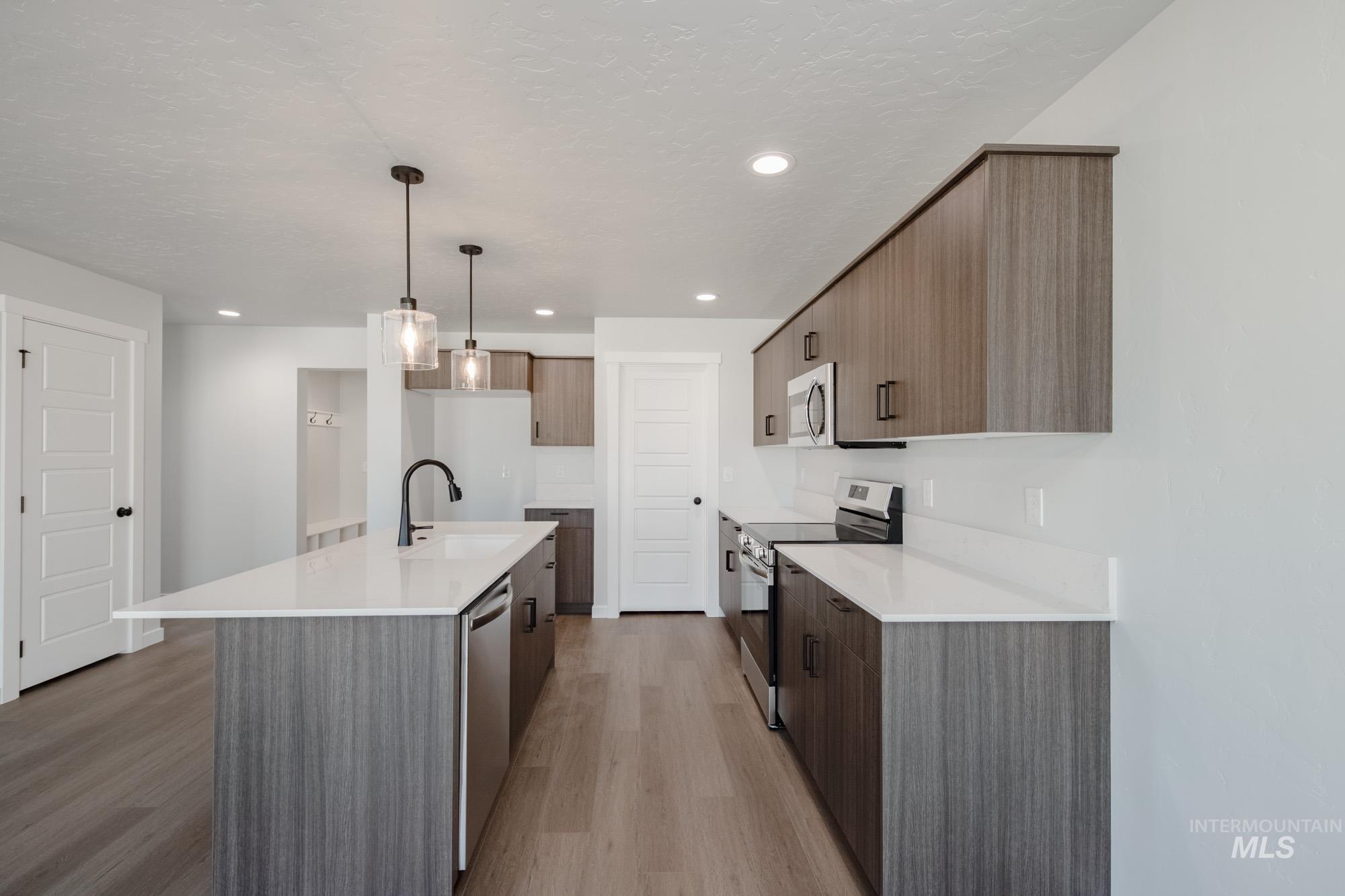 6326 W Naxos St, Meridian, Idaho 83646, 3 Bedrooms, 2.5 Bathrooms, Residential For Sale, Price $429,990,MLS 98959311