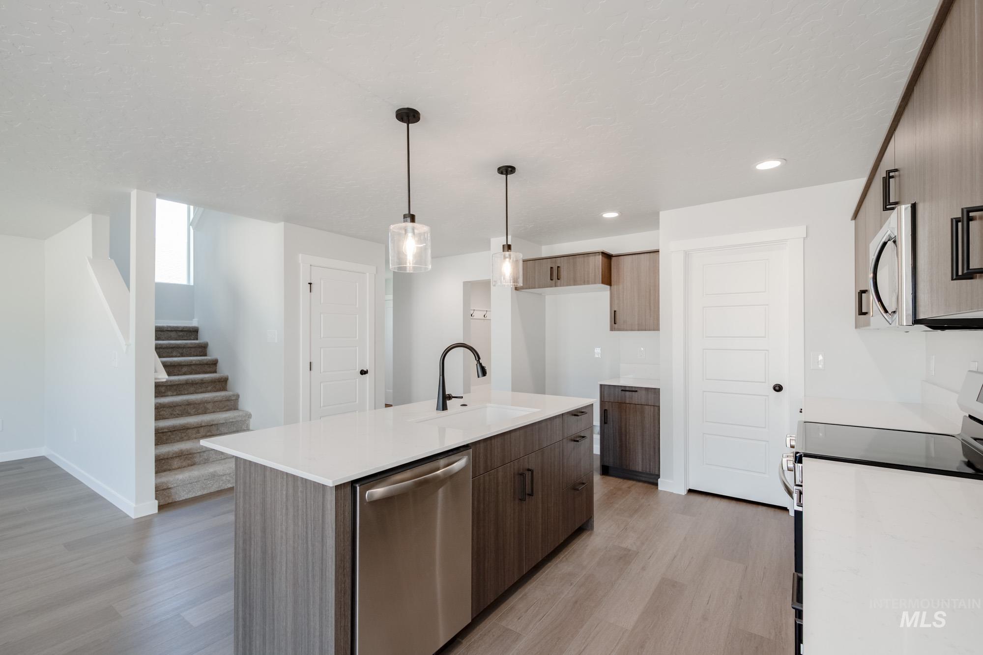 6326 W Naxos St, Meridian, Idaho 83646, 3 Bedrooms, 2.5 Bathrooms, Residential For Sale, Price $429,990,MLS 98959311