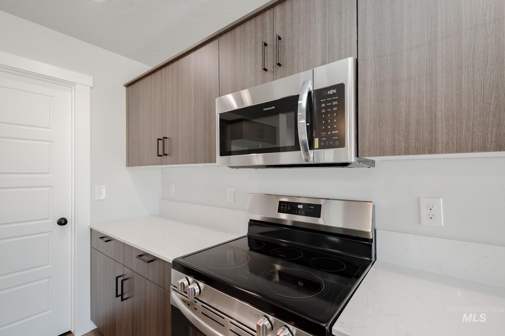 6326 W Naxos St, Meridian, Idaho 83646, 3 Bedrooms, 2.5 Bathrooms, Residential For Sale, Price $429,990,MLS 98959311