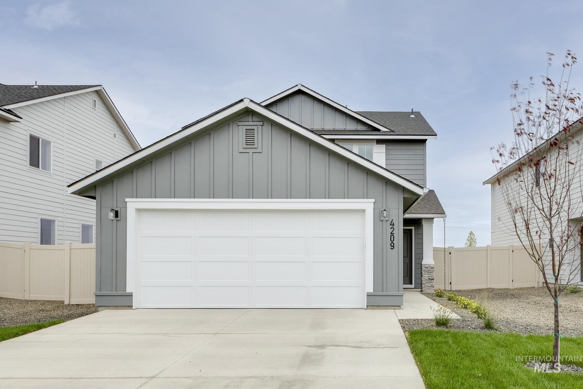 4209 N Delphi Ave, Meridian, Idaho 83646, 3 Bedrooms, 2.5 Bathrooms, Residential For Sale, Price $414,990,MLS 98959313