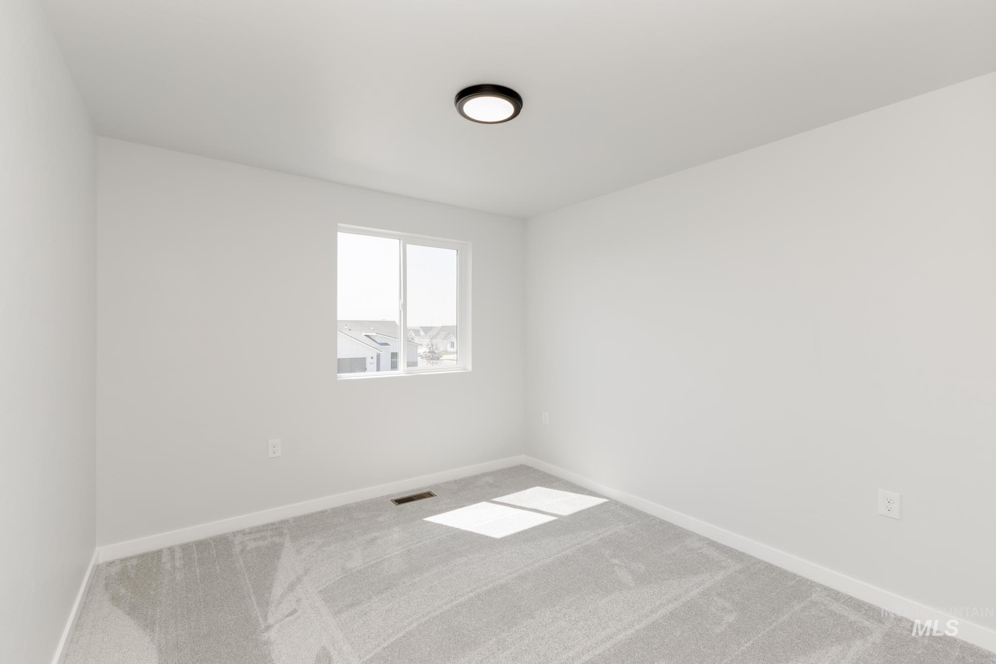 9190 W White Jasmine Ct, Nampa, Idaho 83687, 4 Bedrooms, 2.5 Bathrooms, Residential For Sale, Price $442,990,MLS 98959316