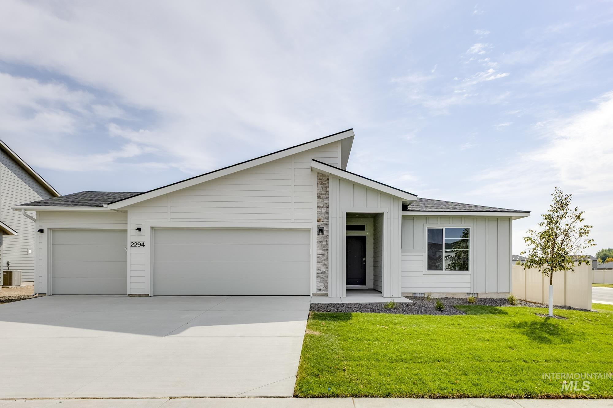 2294 N Honeysuckle Ave, Kuna, Idaho 83634, 4 Bedrooms, 2 Bathrooms, Residential For Sale, Price $444,990,MLS 98959324