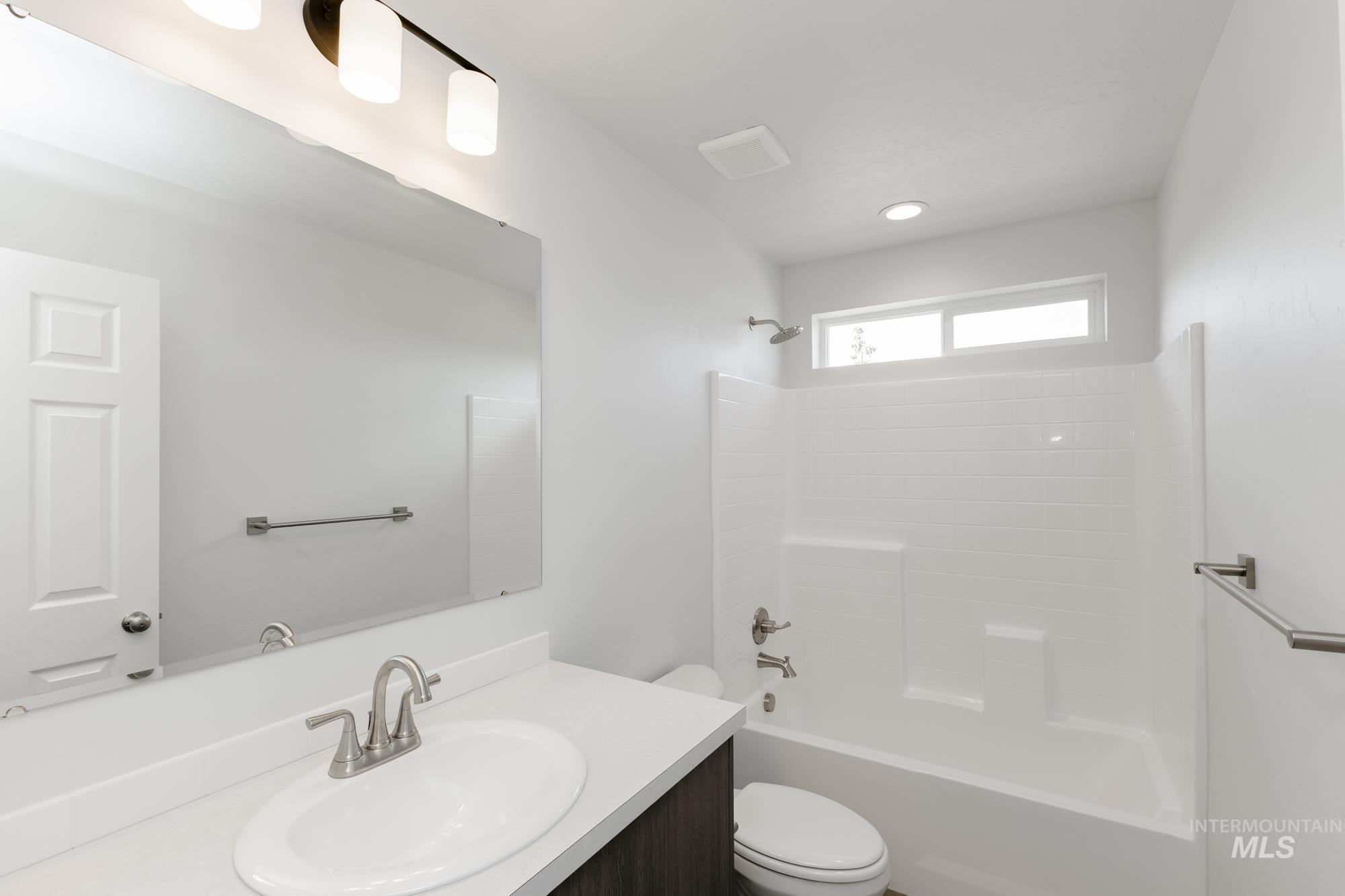 2294 N Honeysuckle Ave, Kuna, Idaho 83634, 4 Bedrooms, 2 Bathrooms, Residential For Sale, Price $444,990,MLS 98959324