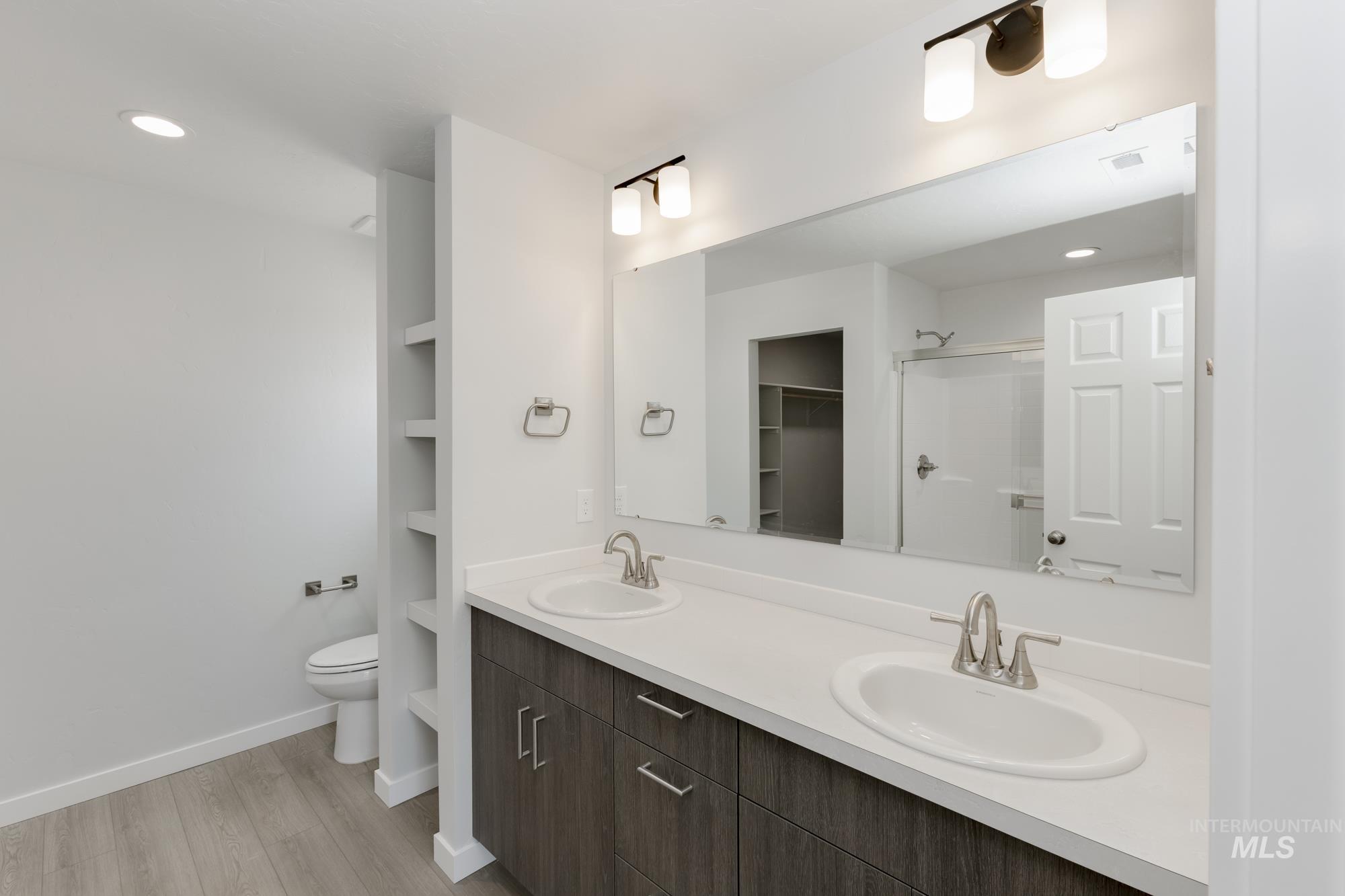 2294 N Honeysuckle Ave, Kuna, Idaho 83634, 4 Bedrooms, 2 Bathrooms, Residential For Sale, Price $444,990,MLS 98959324