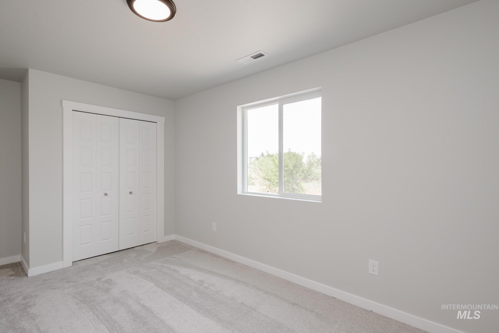 3326 W Morere Dr, Meridian, Idaho 83642, 5 Bedrooms, 3 Bathrooms, Residential For Sale, Price $503,990,MLS 98959333