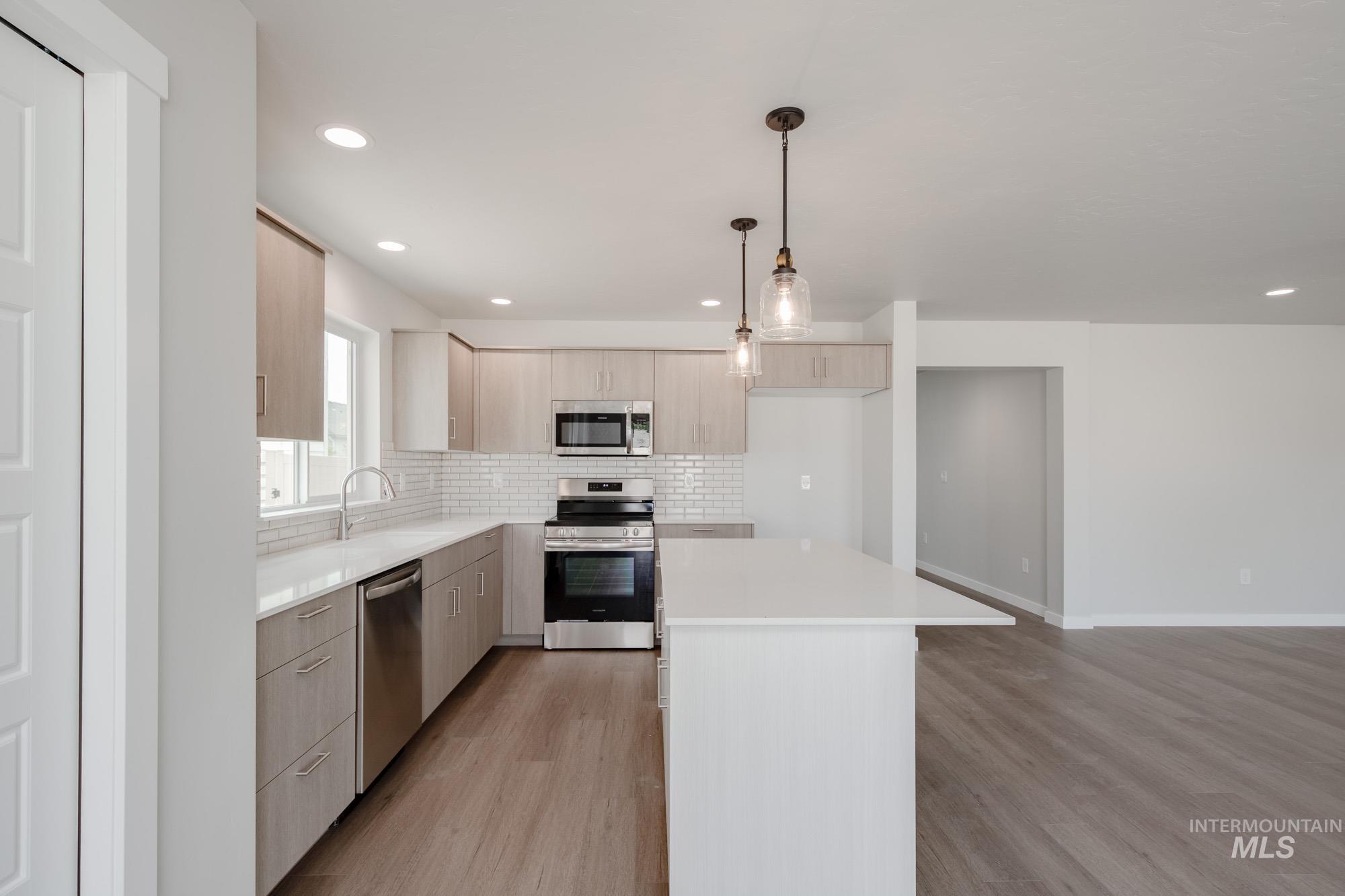 3326 W Morere Dr, Meridian, Idaho 83642, 5 Bedrooms, 3 Bathrooms, Residential For Sale, Price $503,990,MLS 98959333