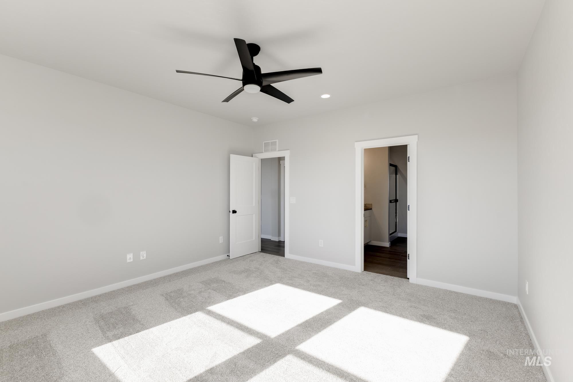 7189 W Blackberry Dr, Boise, Idaho 83709, 4 Bedrooms, 2 Bathrooms, Residential For Sale, Price $589,990,MLS 98959335