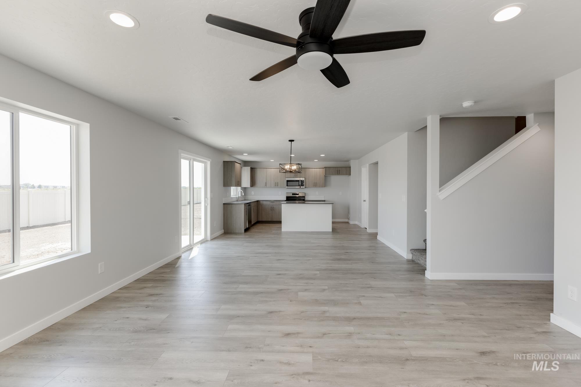 16346 Backfill Ave, Caldwell, Idaho 83607, 4 Bedrooms, 2.5 Bathrooms, Residential For Sale, Price $438,990,MLS 98959341